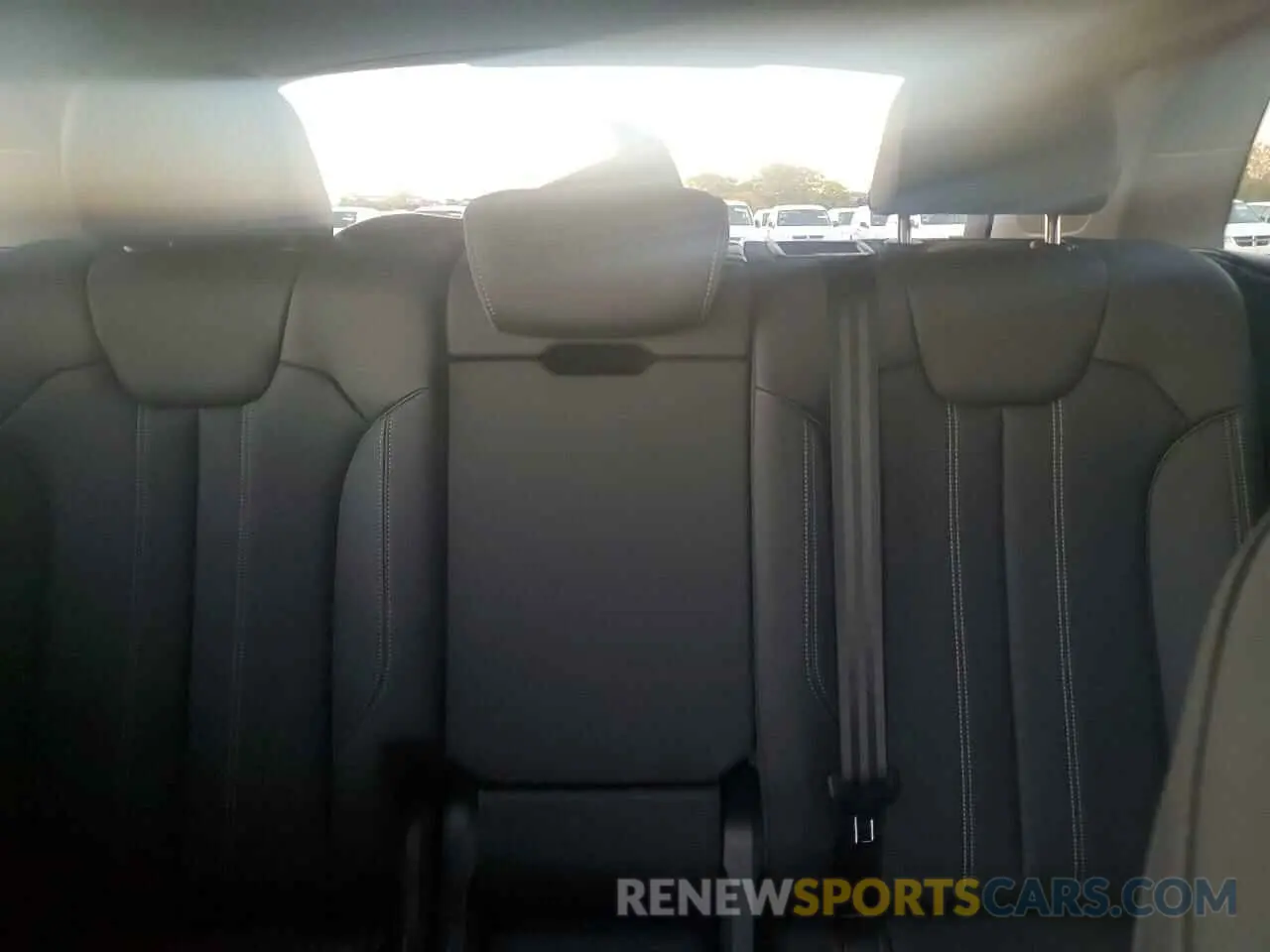10 Photograph of a damaged car WA1E2AFY7R2088303 AUDI Q5 2024