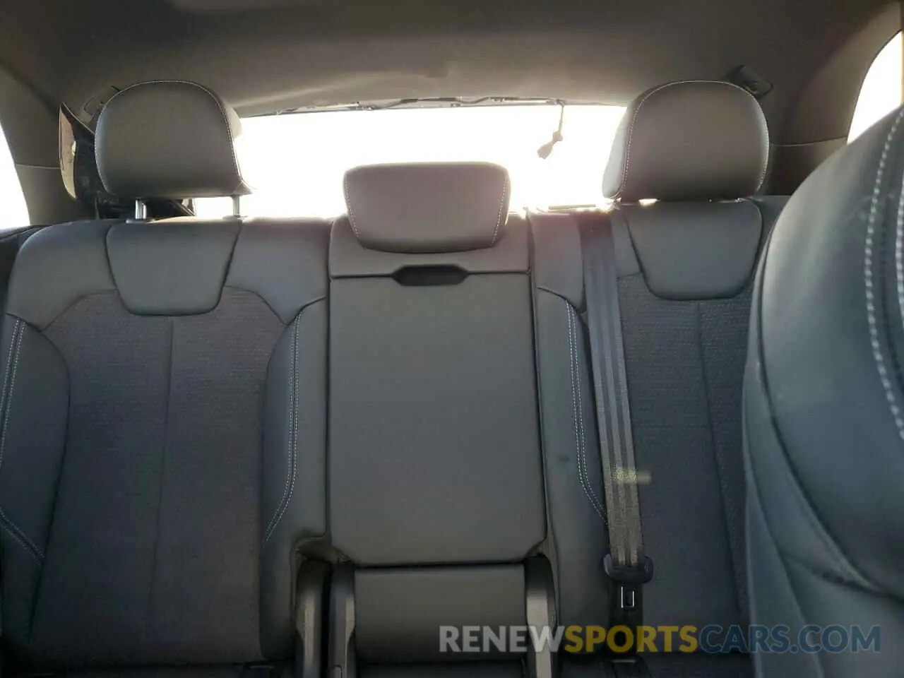 10 Photograph of a damaged car WA1E2AFYXR2125182 AUDI Q5 2024