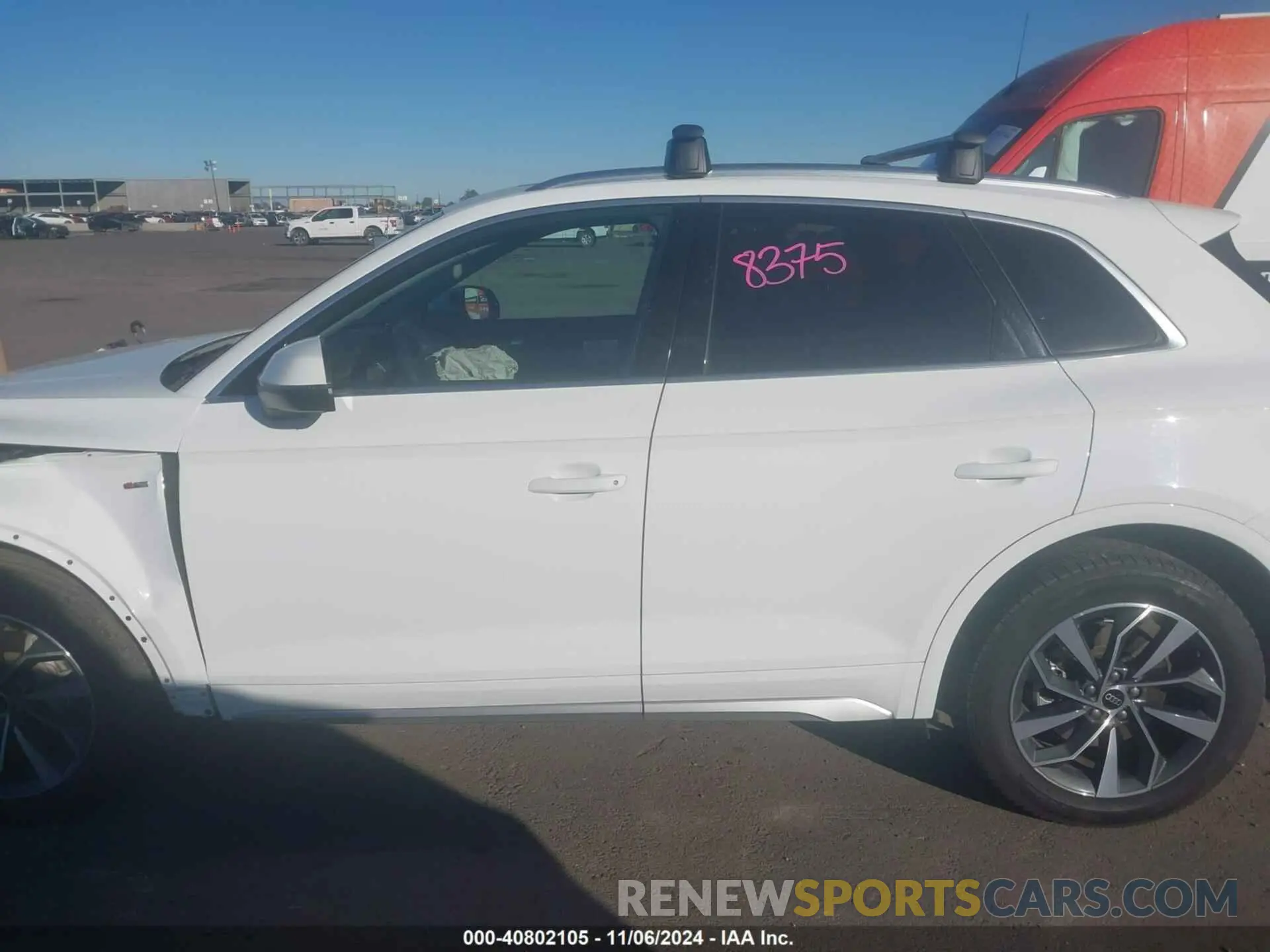 15 Photograph of a damaged car WA1EAAFY0R2030357 AUDI Q5 2024