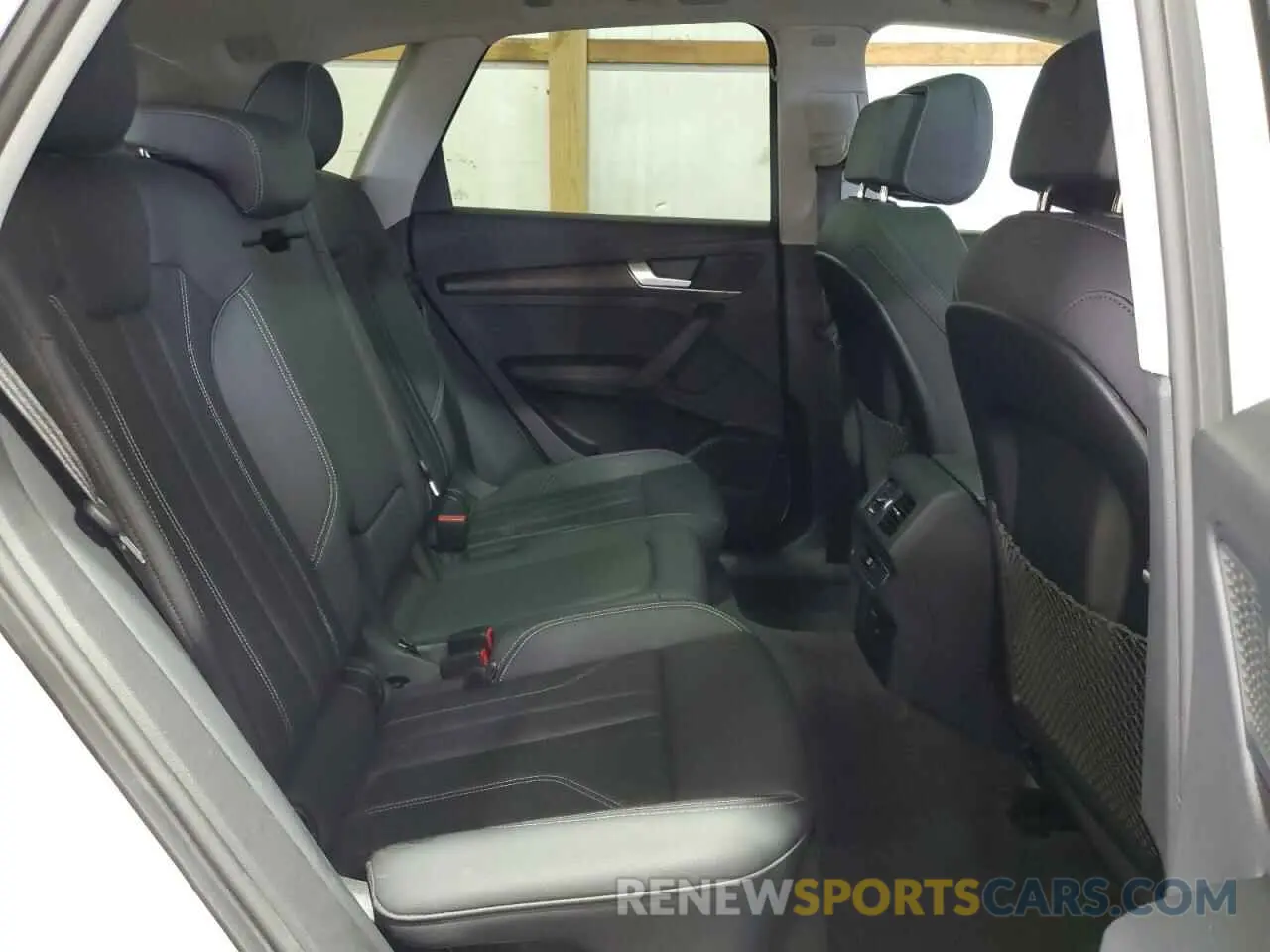 11 Фотография поврежденного автомобиля WA1EAAFY0R2033730 AUDI Q5 2024