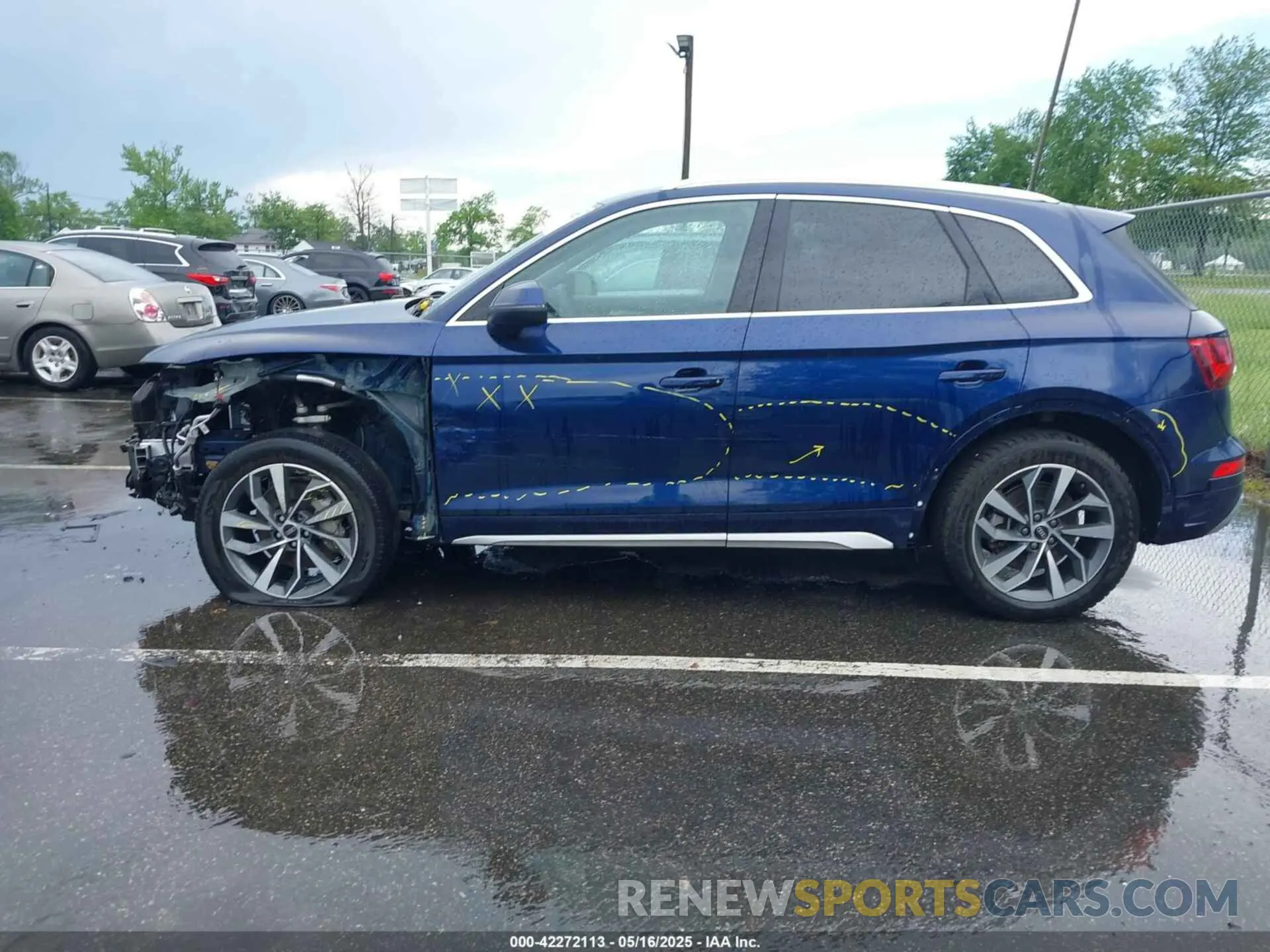 14 Photograph of a damaged car WA1EAAFY1R2053260 AUDI Q5 2024