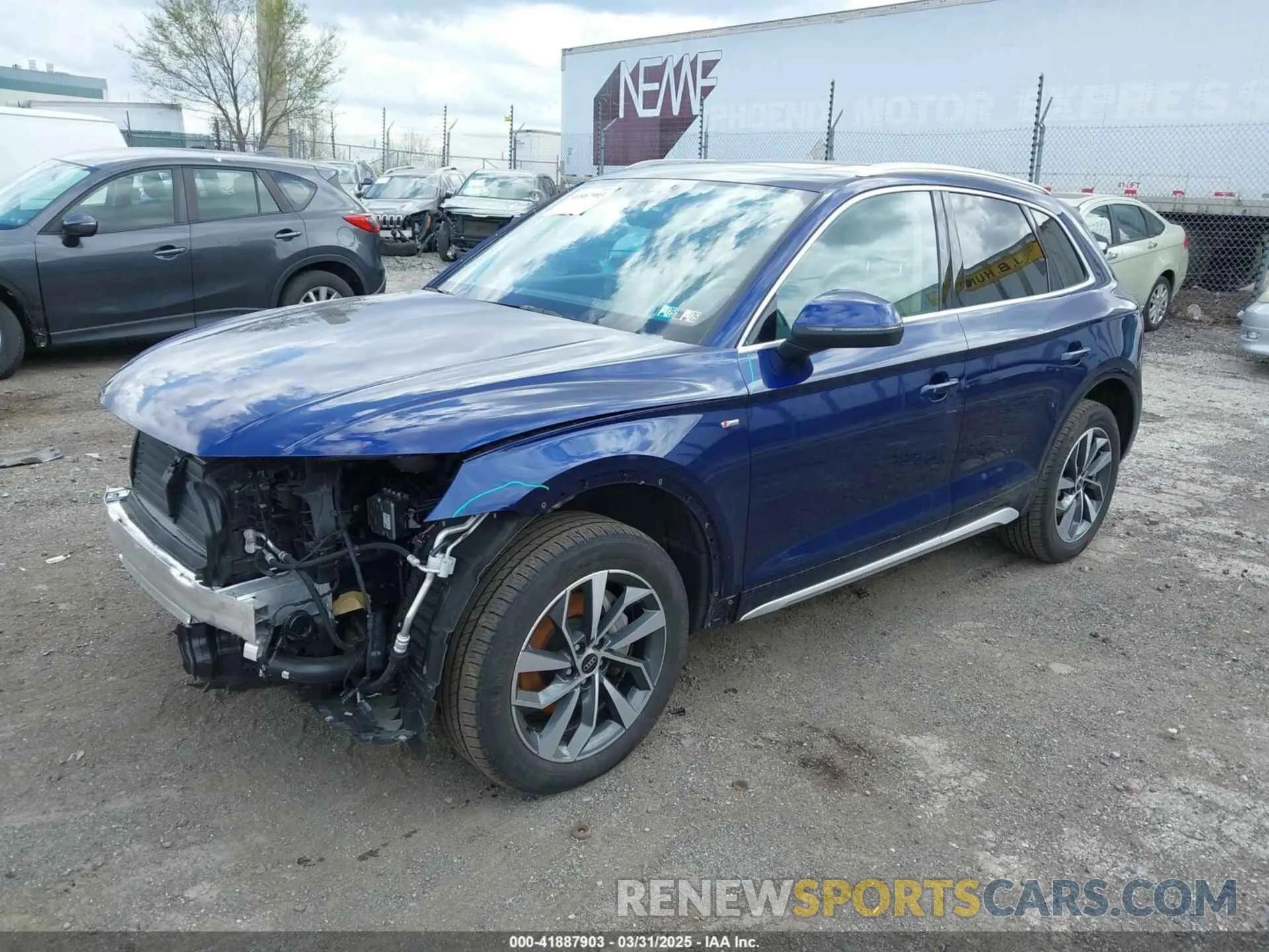 2 Photograph of a damaged car WA1EAAFY2R2018050 AUDI Q5 2024
