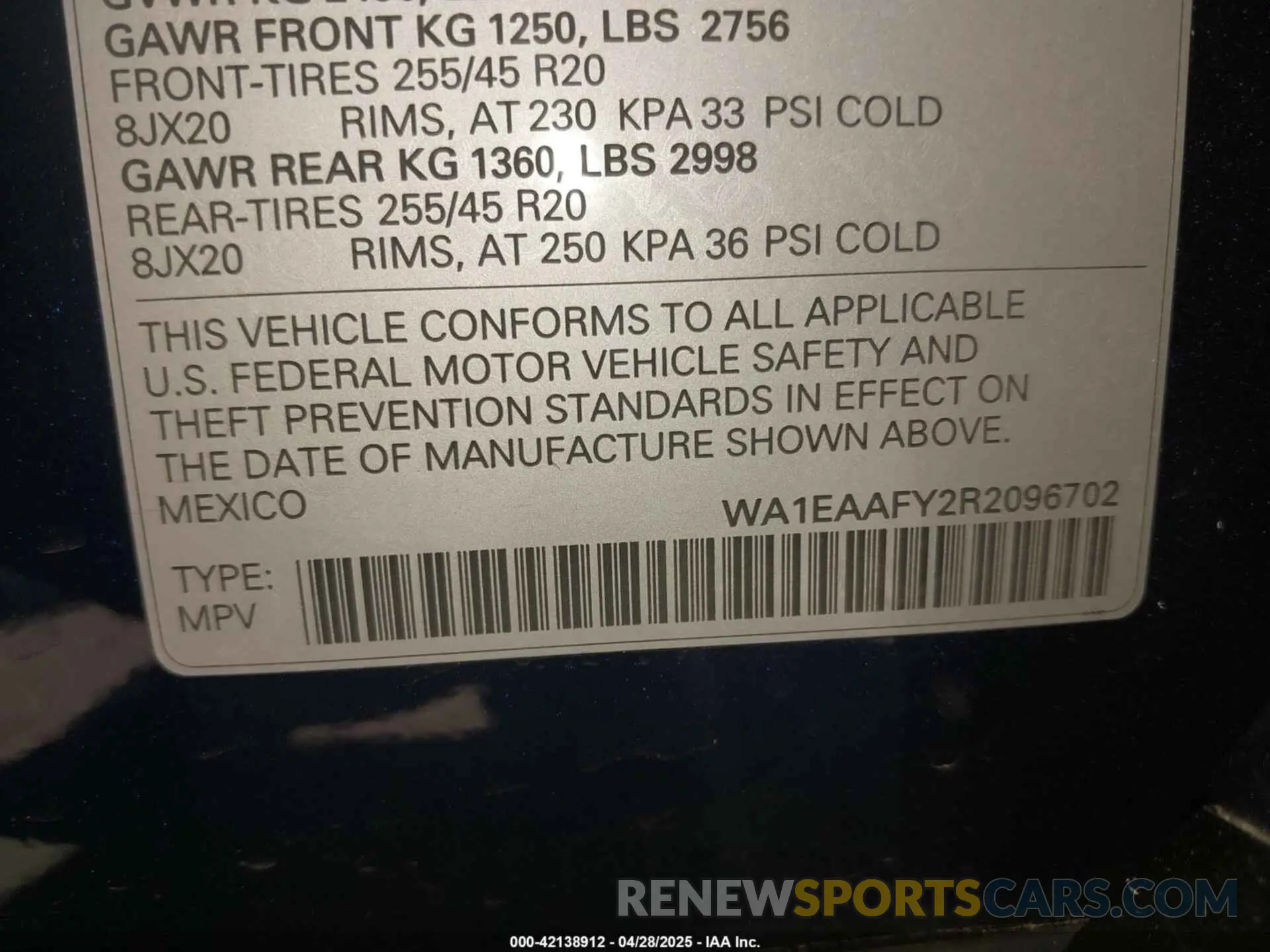 9 Photograph of a damaged car WA1EAAFY2R2096702 AUDI Q5 2024