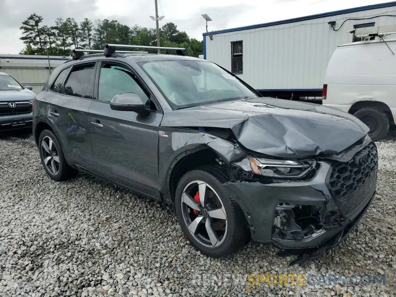 4 Фотография поврежденного автомобиля WA1EAAFY2R2145381 AUDI Q5 2024