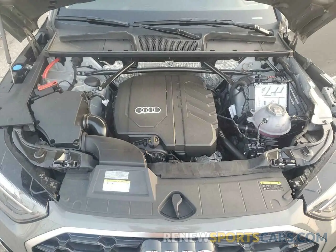 12 Фотография поврежденного автомобиля WA1EAAFY5R2034369 AUDI Q5 2024