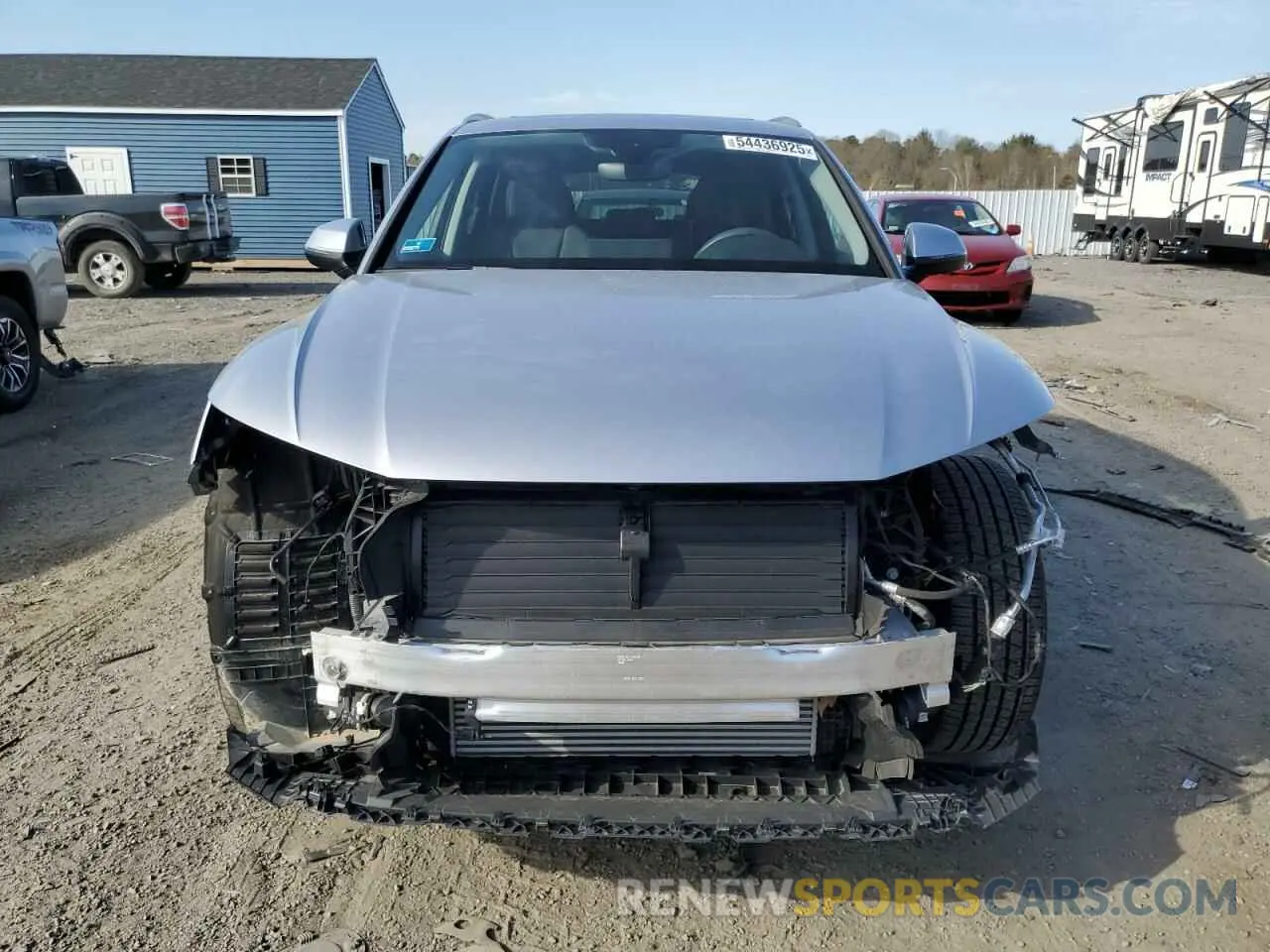 5 Photograph of a damaged car WA1EAAFY5R2036249 AUDI Q5 2024