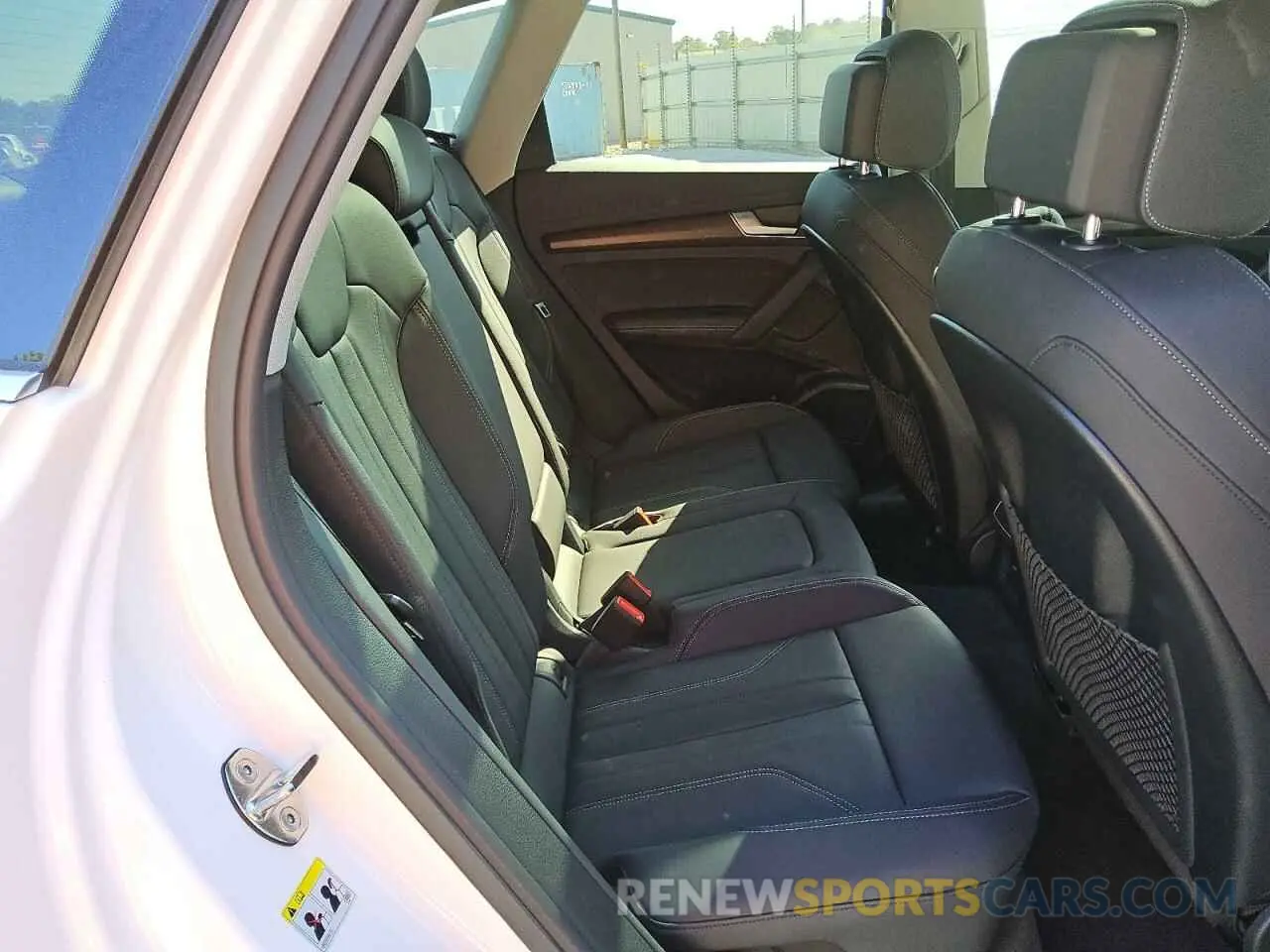 11 Photograph of a damaged car WA1EAAFY5R2131698 AUDI Q5 2024