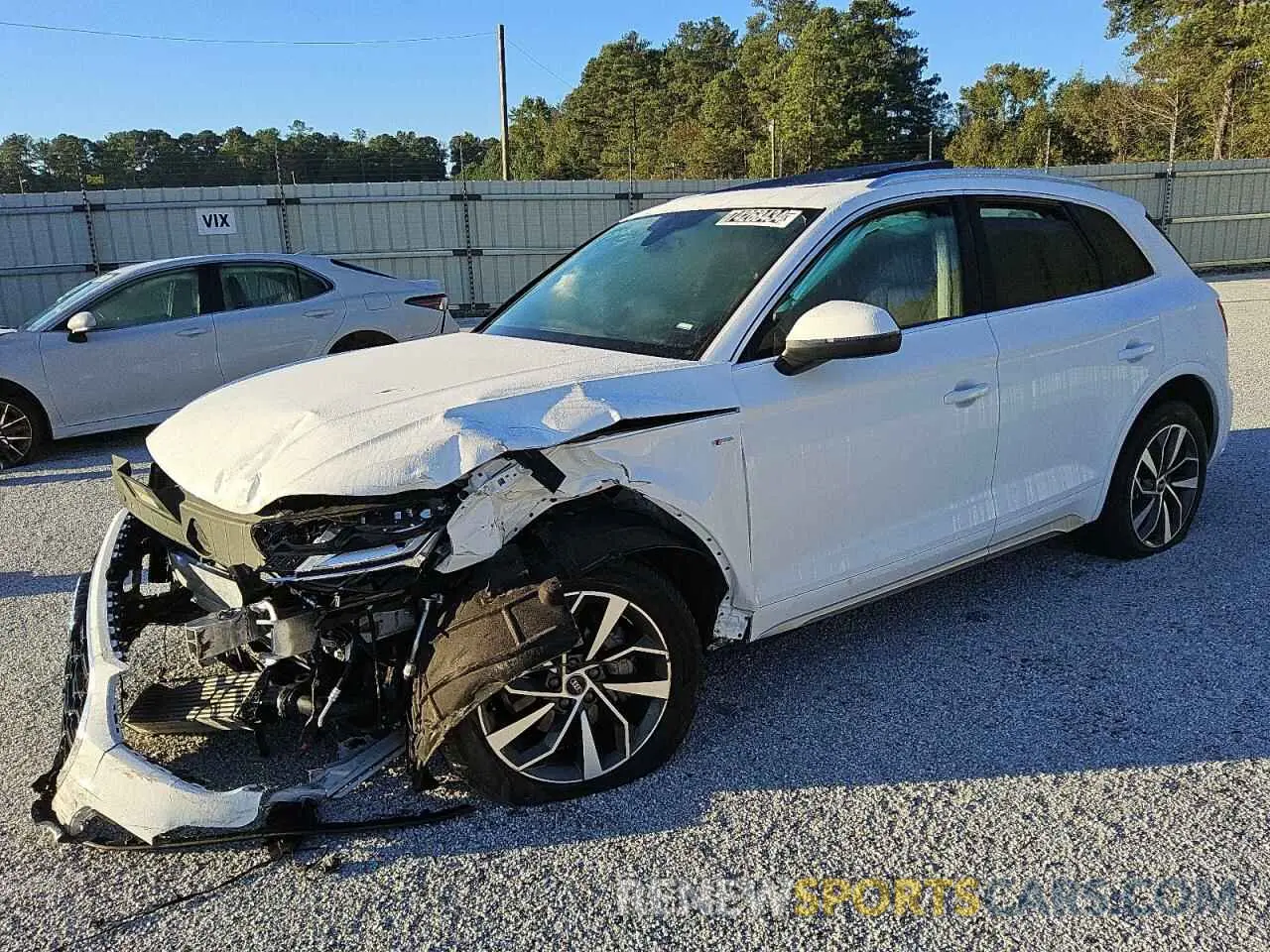 1 Photograph of a damaged car WA1EAAFY6R2027690 AUDI Q5 2024