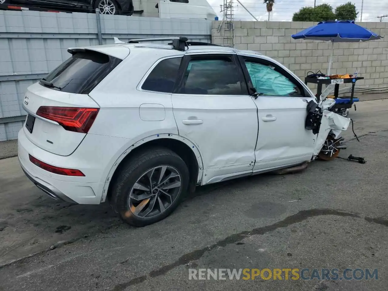 3 Фотография поврежденного автомобиля WA1EAAFY7R2071505 AUDI Q5 2024