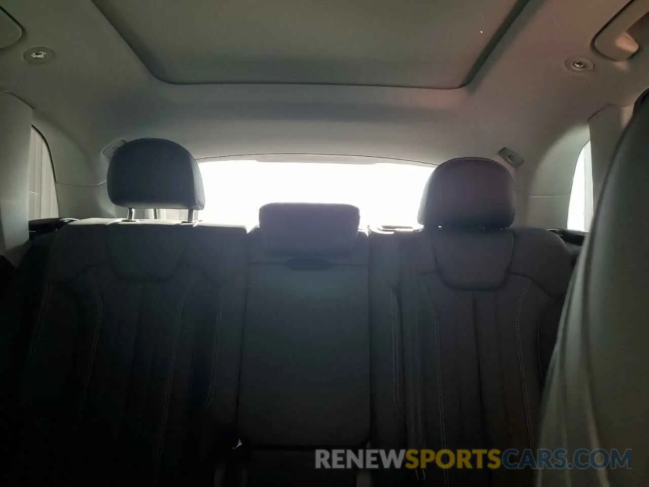 10 Фотография поврежденного автомобиля WA1EAAFYXR2078805 AUDI Q5 2024