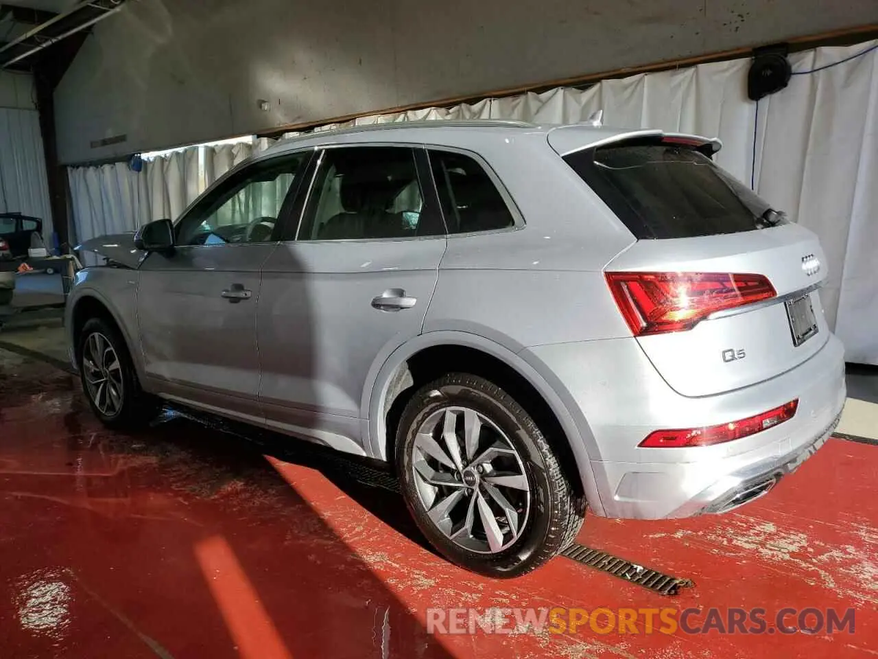 2 Фотография поврежденного автомобиля WA1EAAFYXR2078805 AUDI Q5 2024