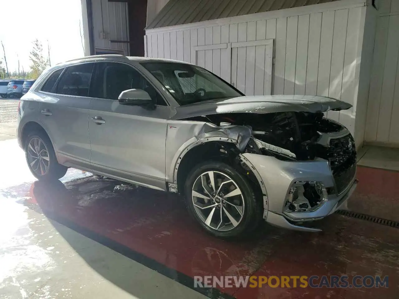 4 Фотография поврежденного автомобиля WA1EAAFYXR2078805 AUDI Q5 2024