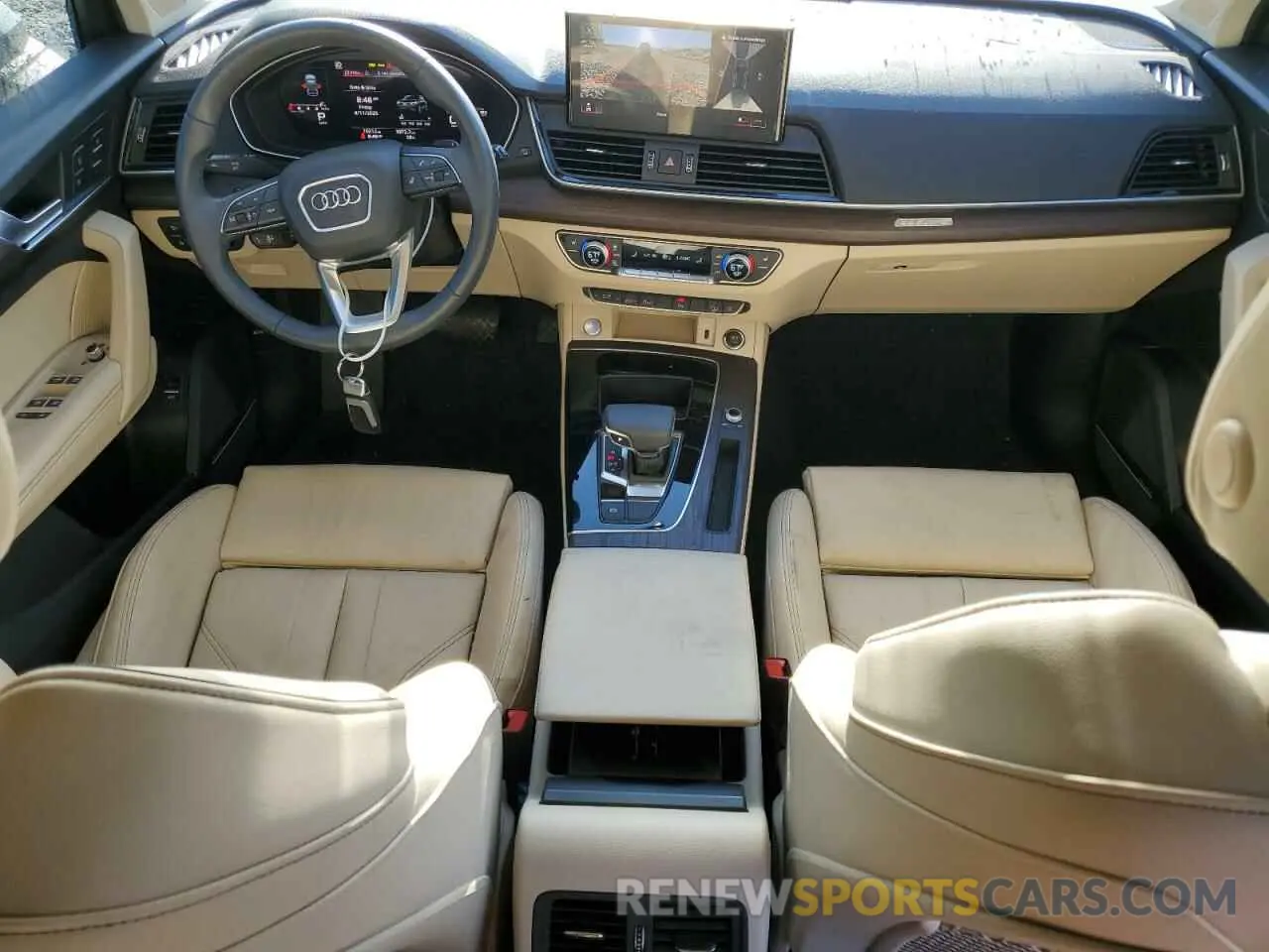 8 Photograph of a damaged car WA1EABFY9R2051407 AUDI Q5 2024