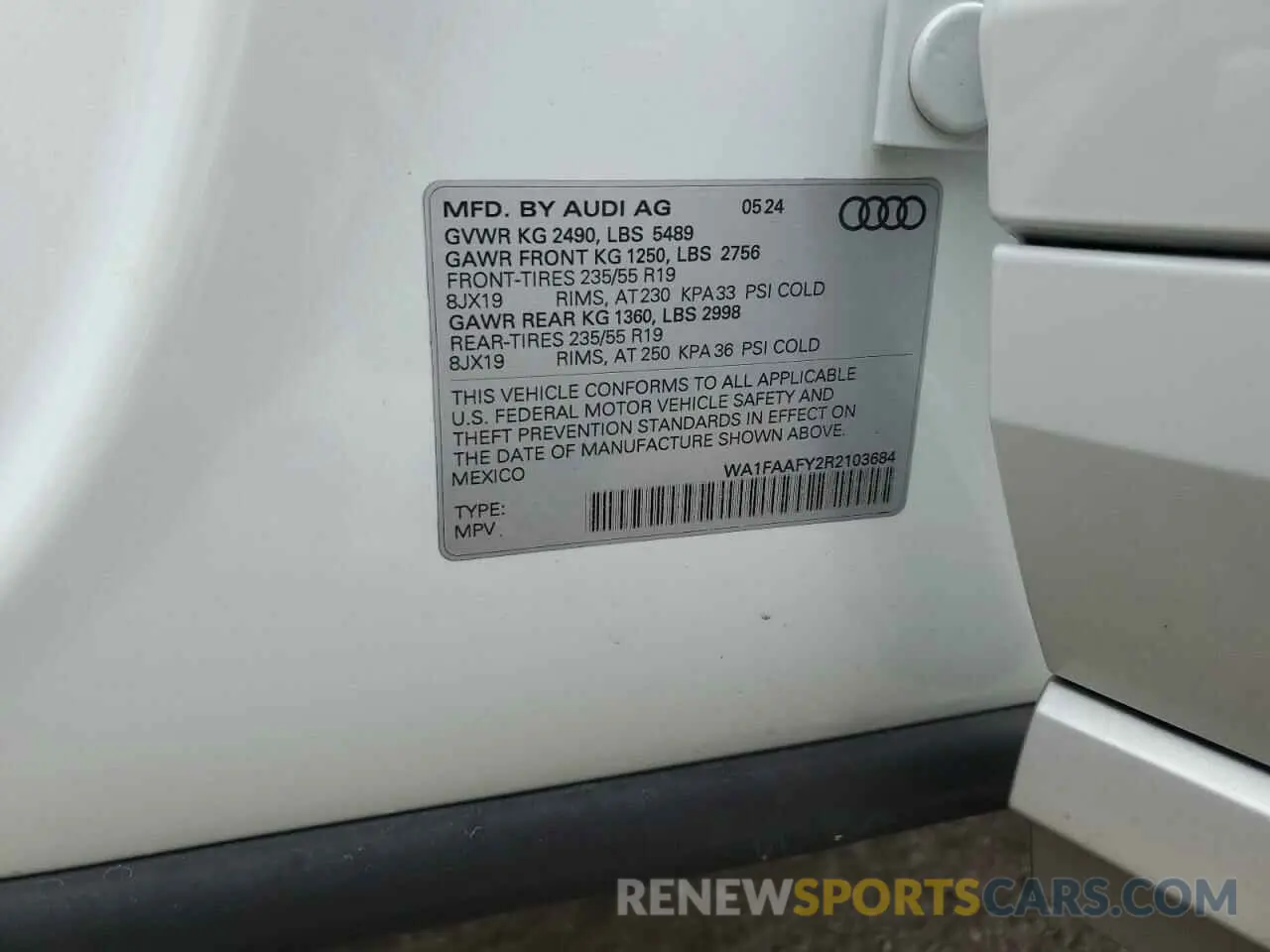 14 Photograph of a damaged car WA1FAAFY2R2103684 AUDI Q5 2024