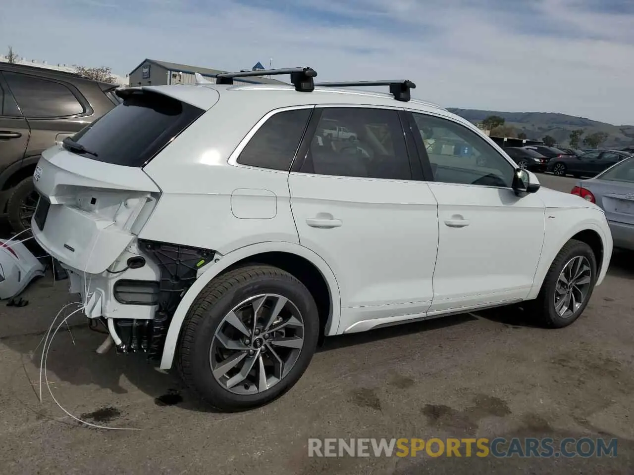 3 Photograph of a damaged car WA1FAAFY2R2103684 AUDI Q5 2024