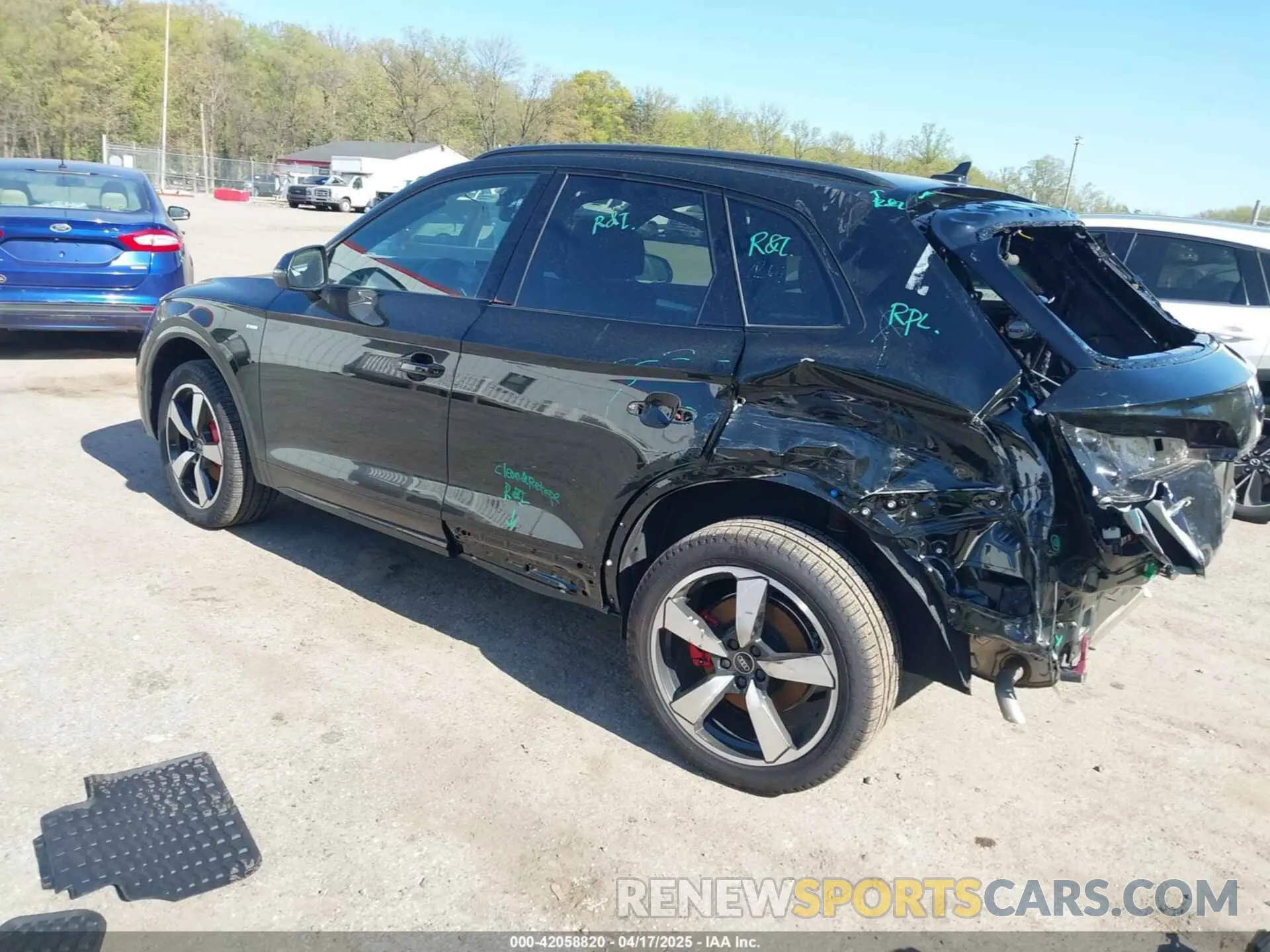 3 Фотография поврежденного автомобиля WA1FAAFY5R2134976 AUDI Q5 2024
