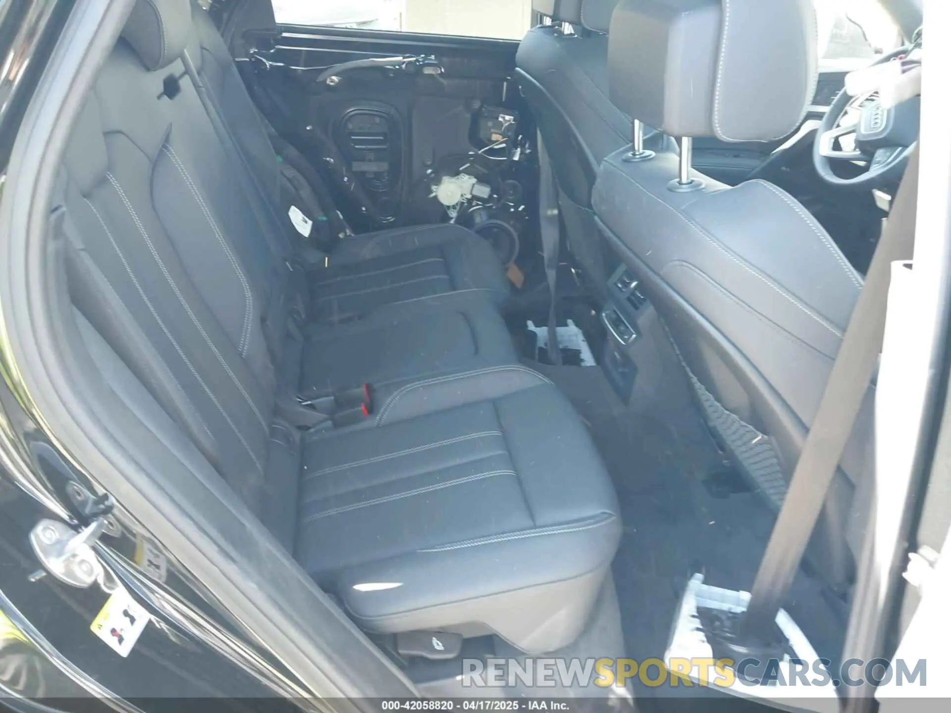 8 Фотография поврежденного автомобиля WA1FAAFY5R2134976 AUDI Q5 2024