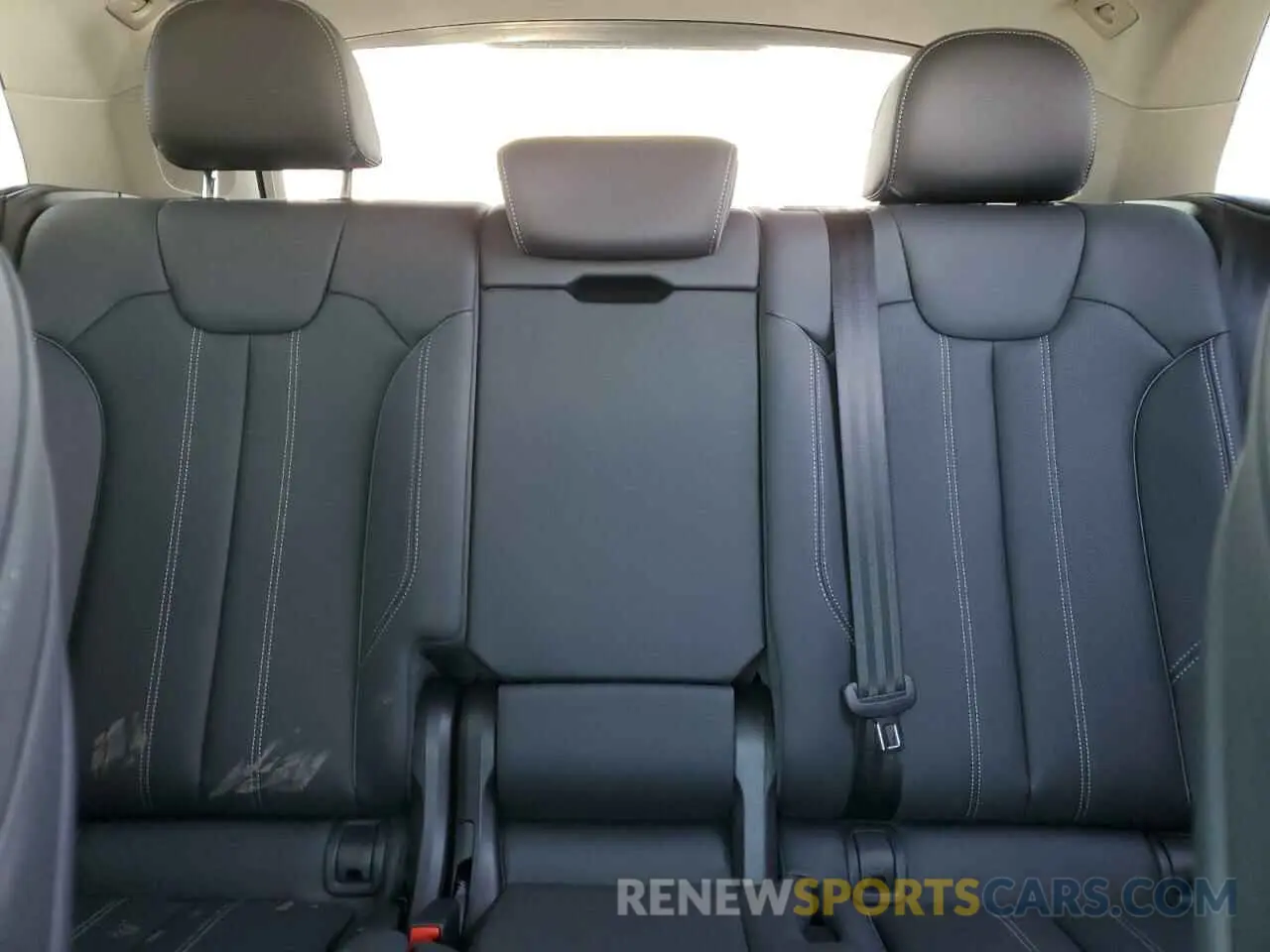 10 Фотография поврежденного автомобиля WA1FAAFY7R2014421 AUDI Q5 2024