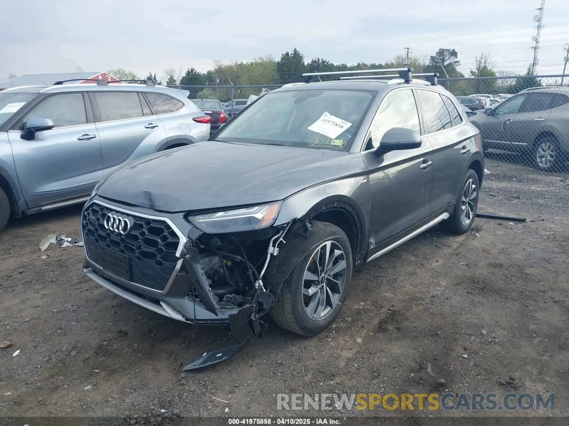 6 Photograph of a damaged car WA1FAAFY8R2007316 AUDI Q5 2024
