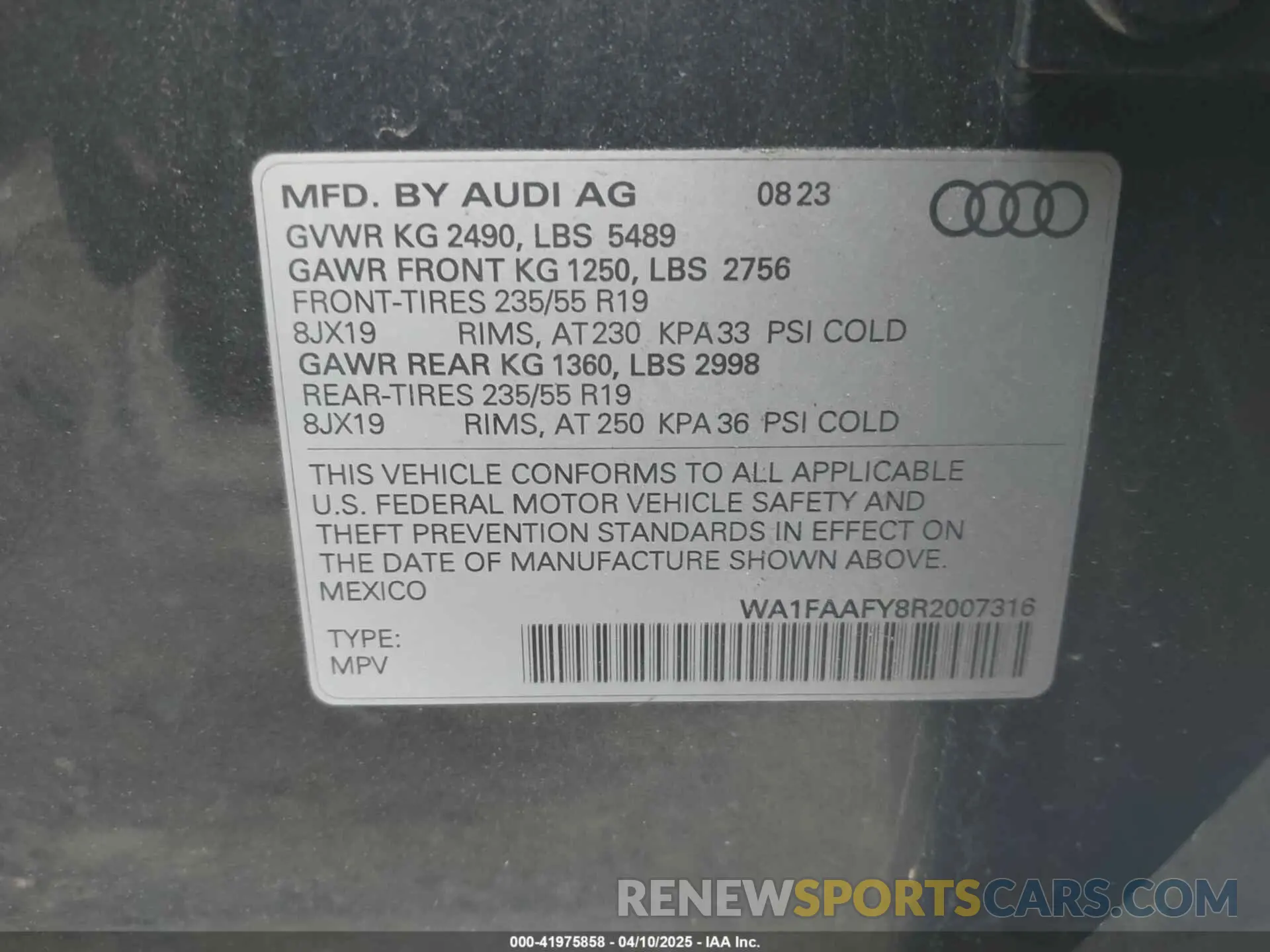 9 Photograph of a damaged car WA1FAAFY8R2007316 AUDI Q5 2024