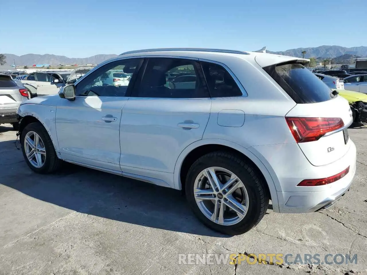 2 Photograph of a damaged car WA1G2AFY1R2069111 AUDI Q5 2024
