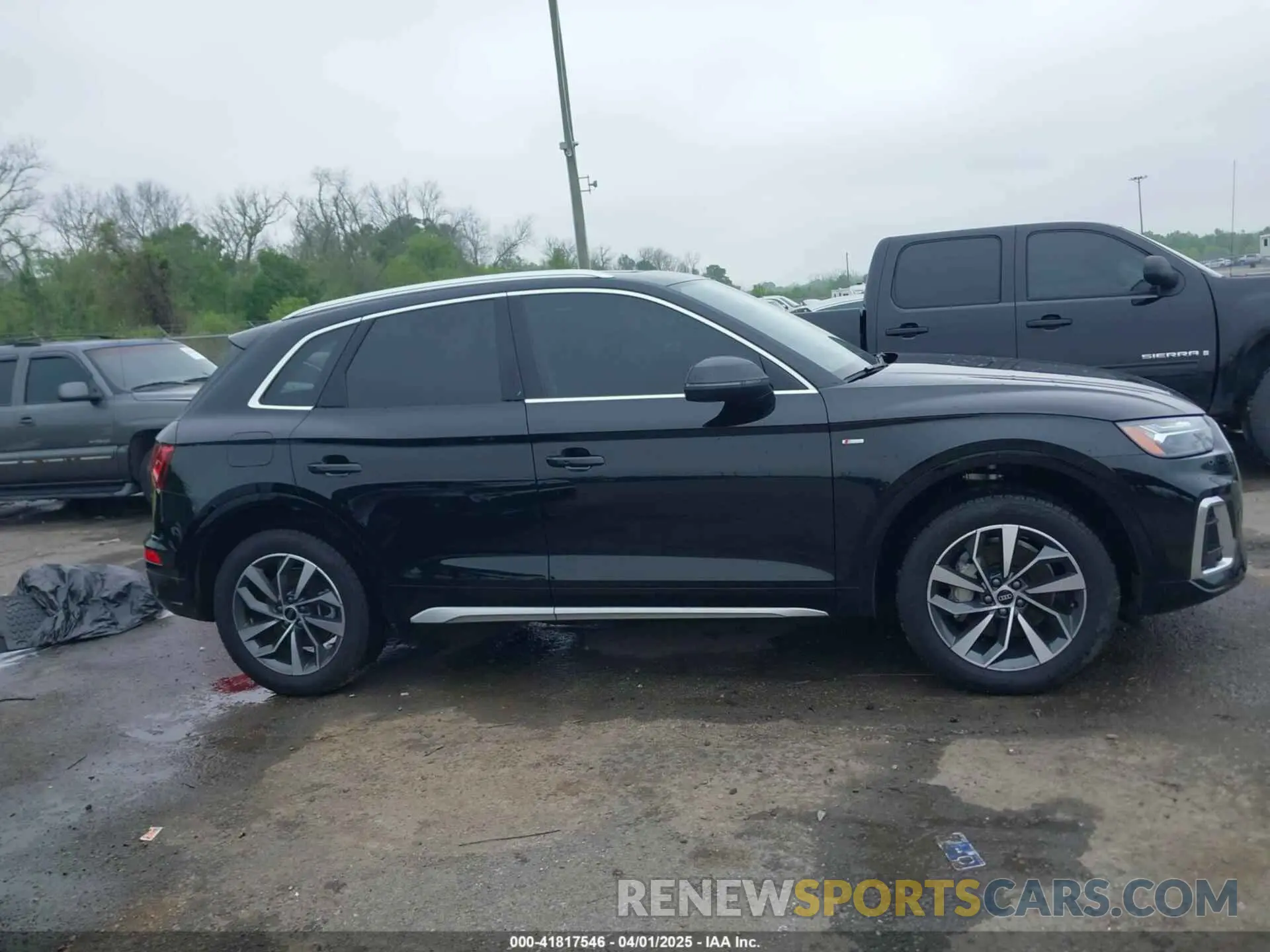 13 Фотография поврежденного автомобиля WA1GAAFY0R2145033 AUDI Q5 2024