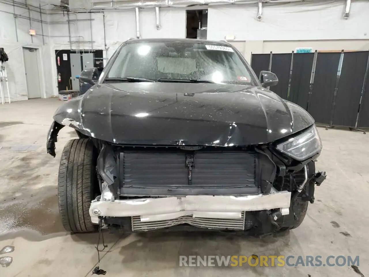 5 Фотография поврежденного автомобиля WA1GAAFY1R2050058 AUDI Q5 2024