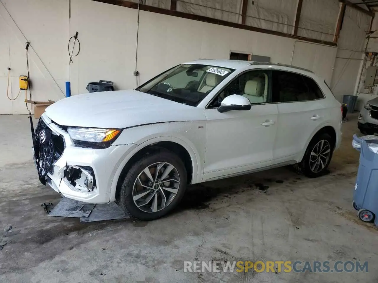 1 Photograph of a damaged car WA1GAAFY1R2095274 AUDI Q5 2024