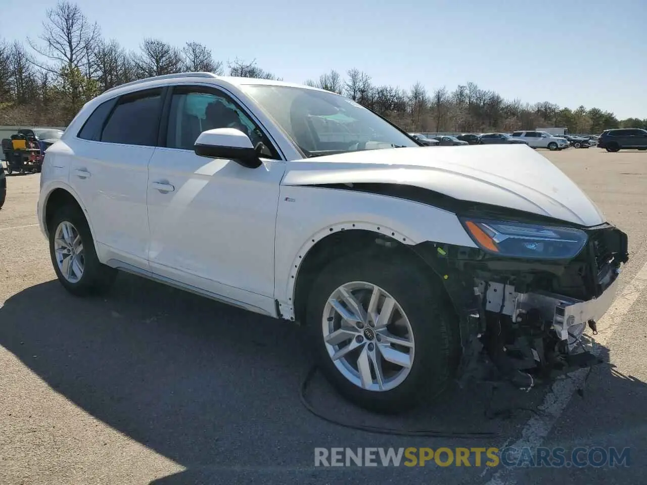 4 Photograph of a damaged car WA1GAAFY1R2113529 AUDI Q5 2024