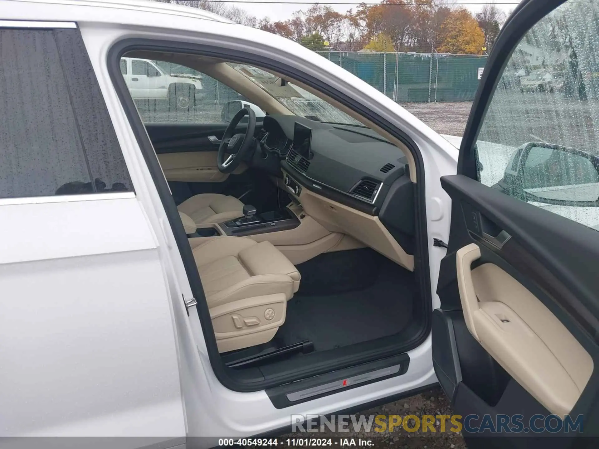 5 Photograph of a damaged car WA1GAAFY4R2024229 AUDI Q5 2024