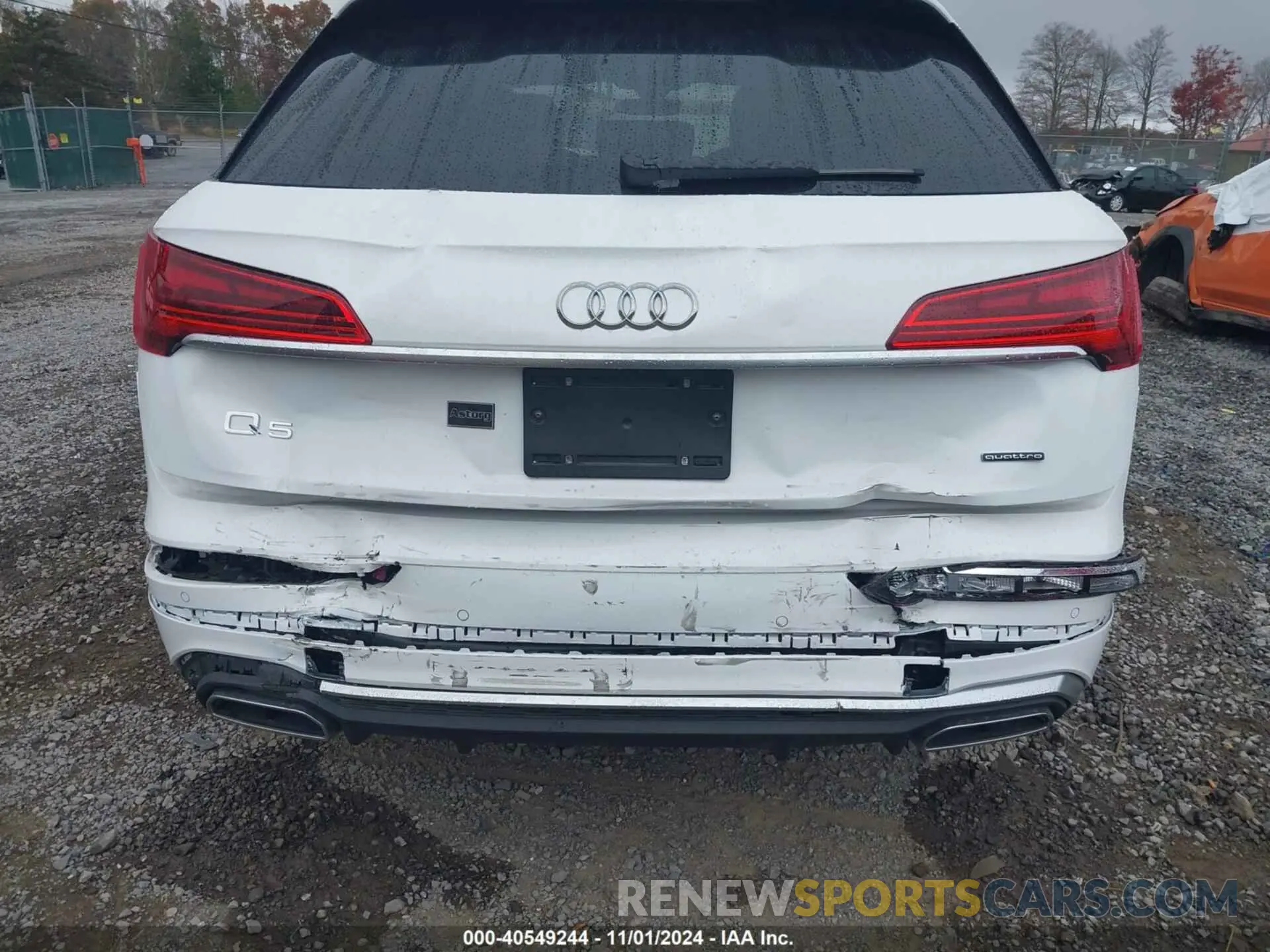 6 Photograph of a damaged car WA1GAAFY4R2024229 AUDI Q5 2024