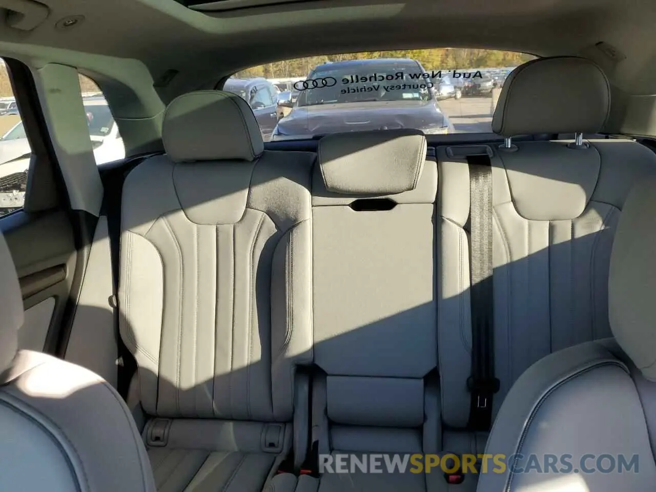 10 Фотография поврежденного автомобиля WA1GAAFY4R2048028 AUDI Q5 2024