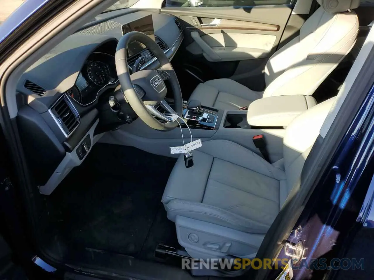 7 Фотография поврежденного автомобиля WA1GAAFY4R2048028 AUDI Q5 2024