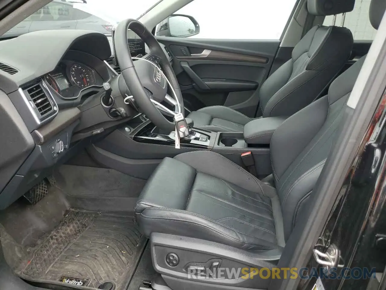 7 Photograph of a damaged car WA1GAAFY8R2017168 AUDI Q5 2024