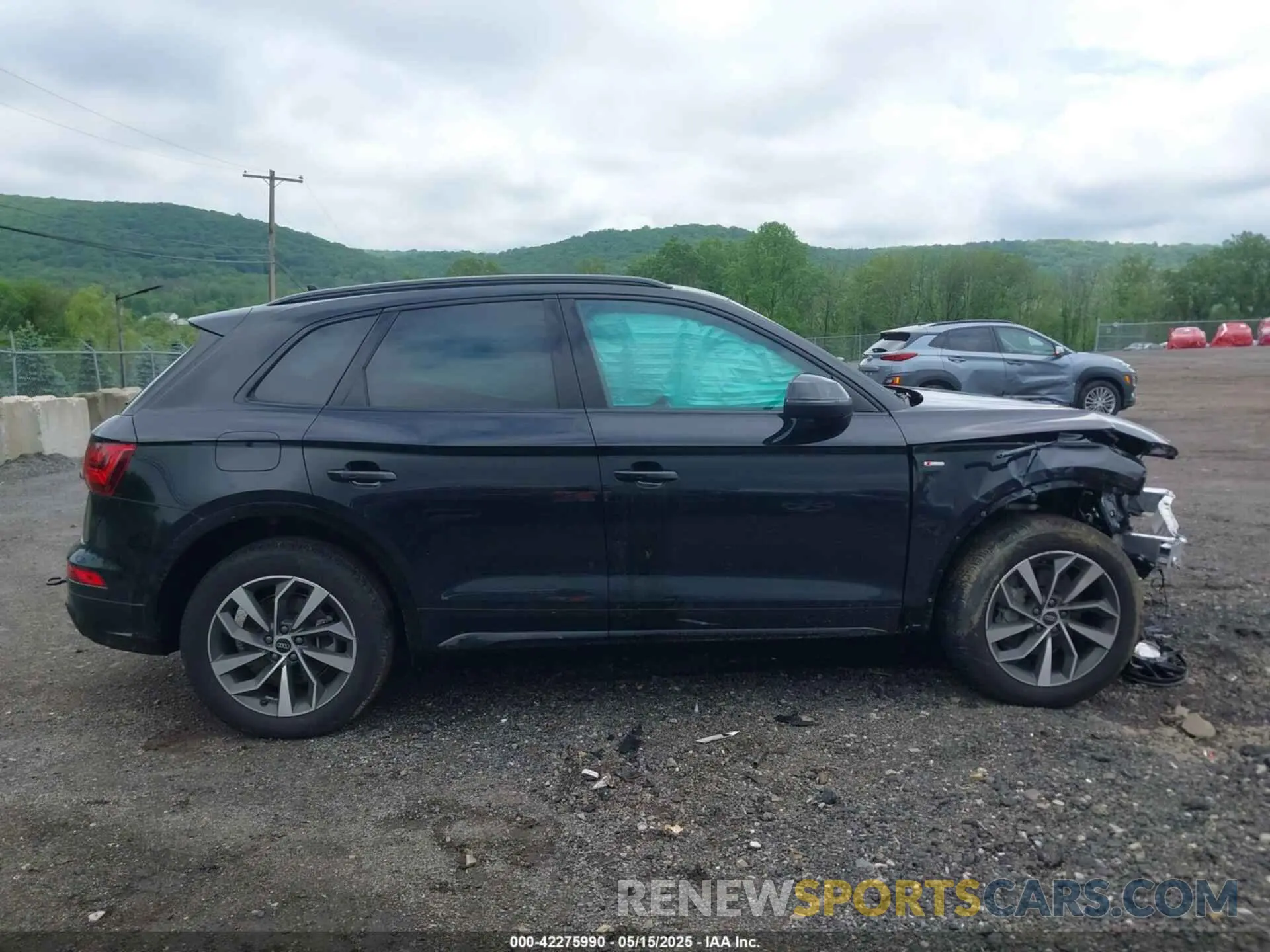 13 Фотография поврежденного автомобиля WA1GAAFY9R2108000 AUDI Q5 2024