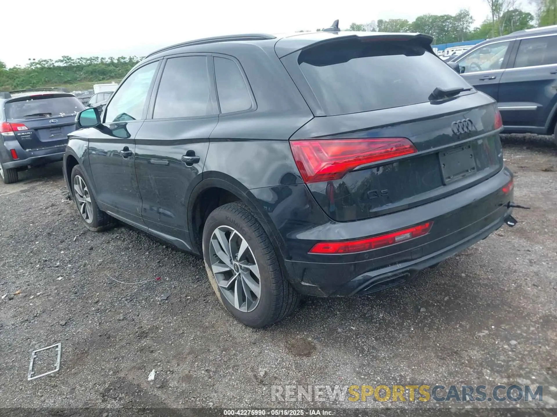 3 Фотография поврежденного автомобиля WA1GAAFY9R2108000 AUDI Q5 2024