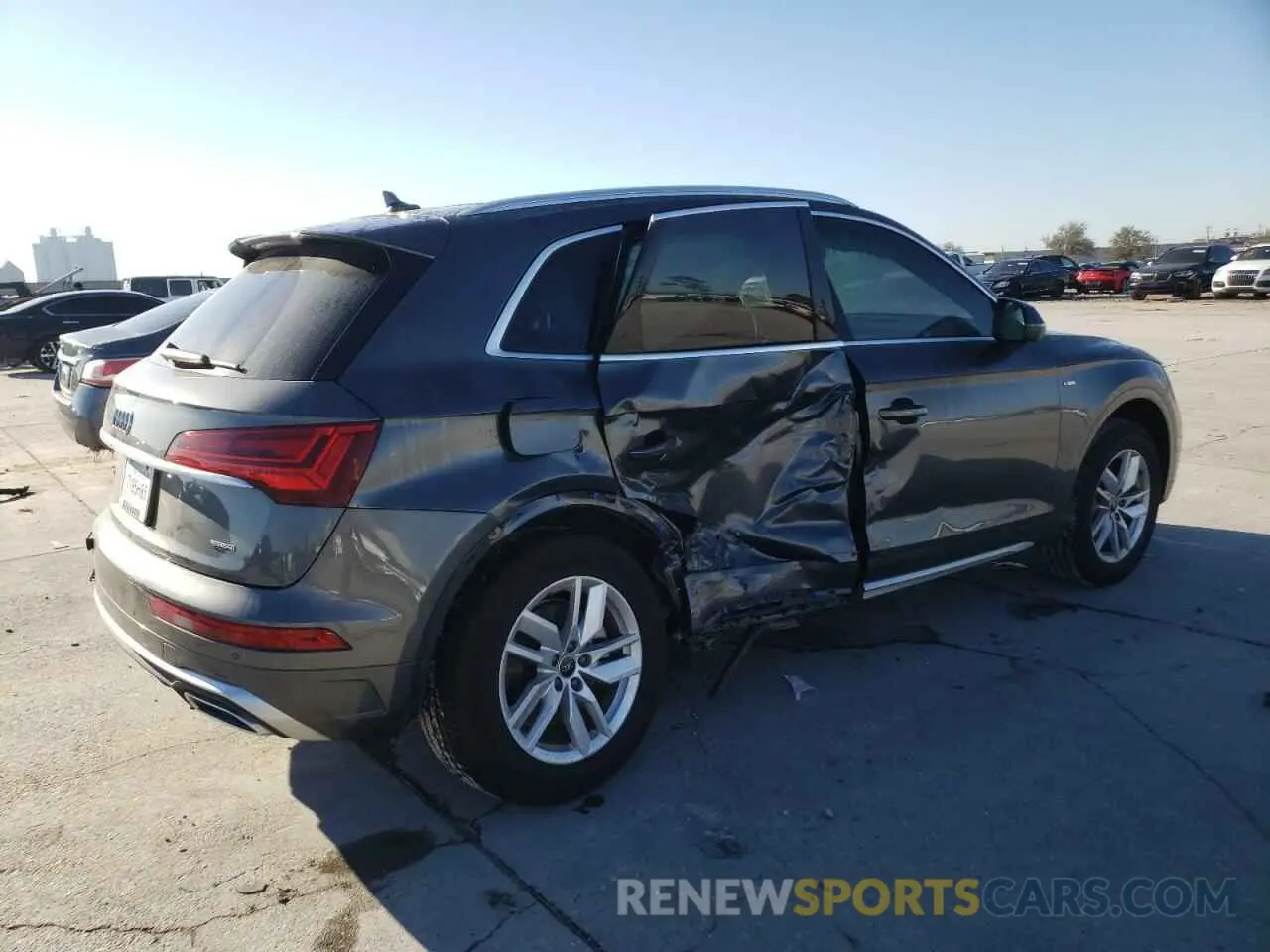 3 Photograph of a damaged car WA1GAAFYXR2065433 AUDI Q5 2024