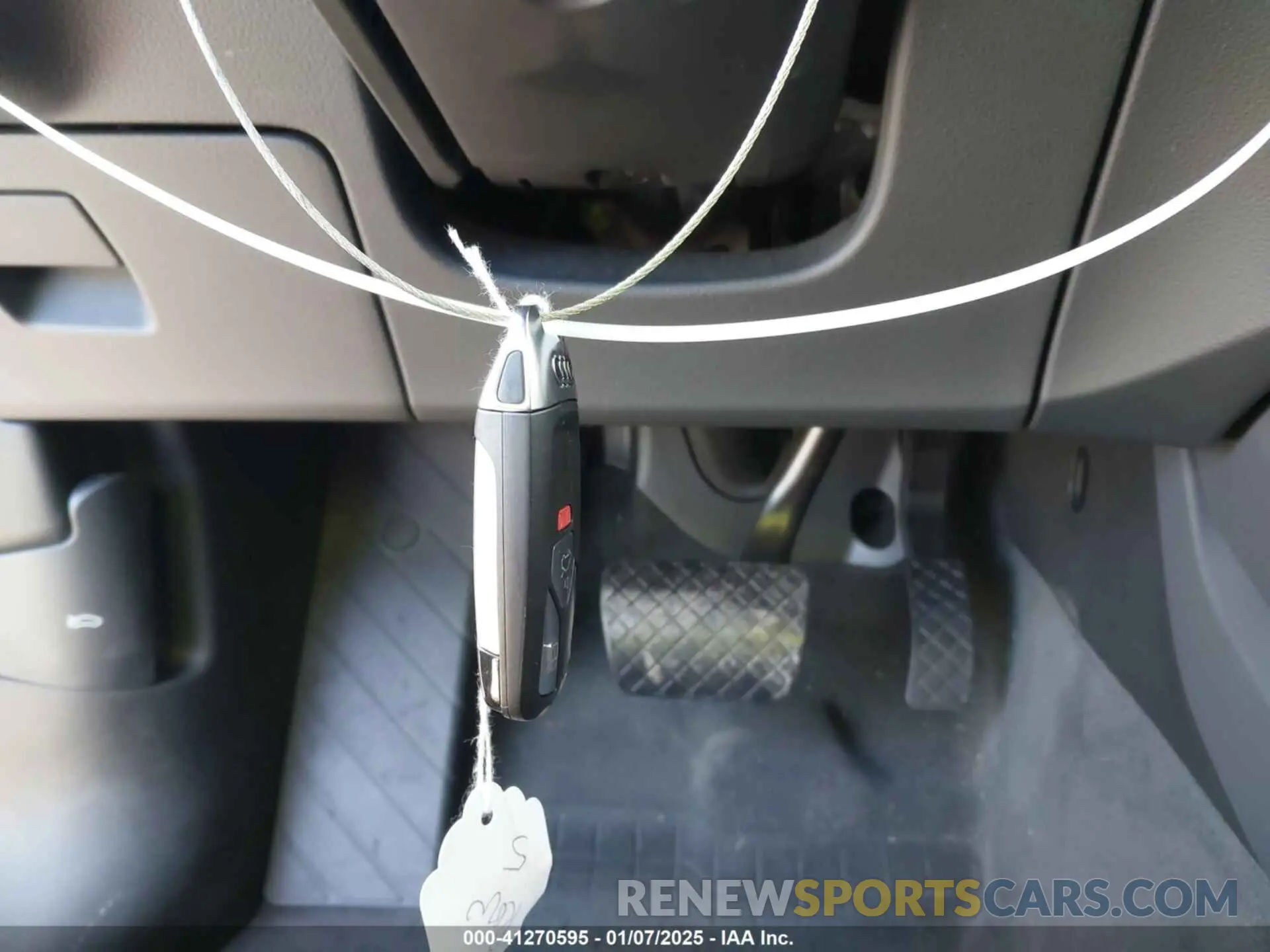 11 Photograph of a damaged car WA1GAAFYXR2105641 AUDI Q5 2024