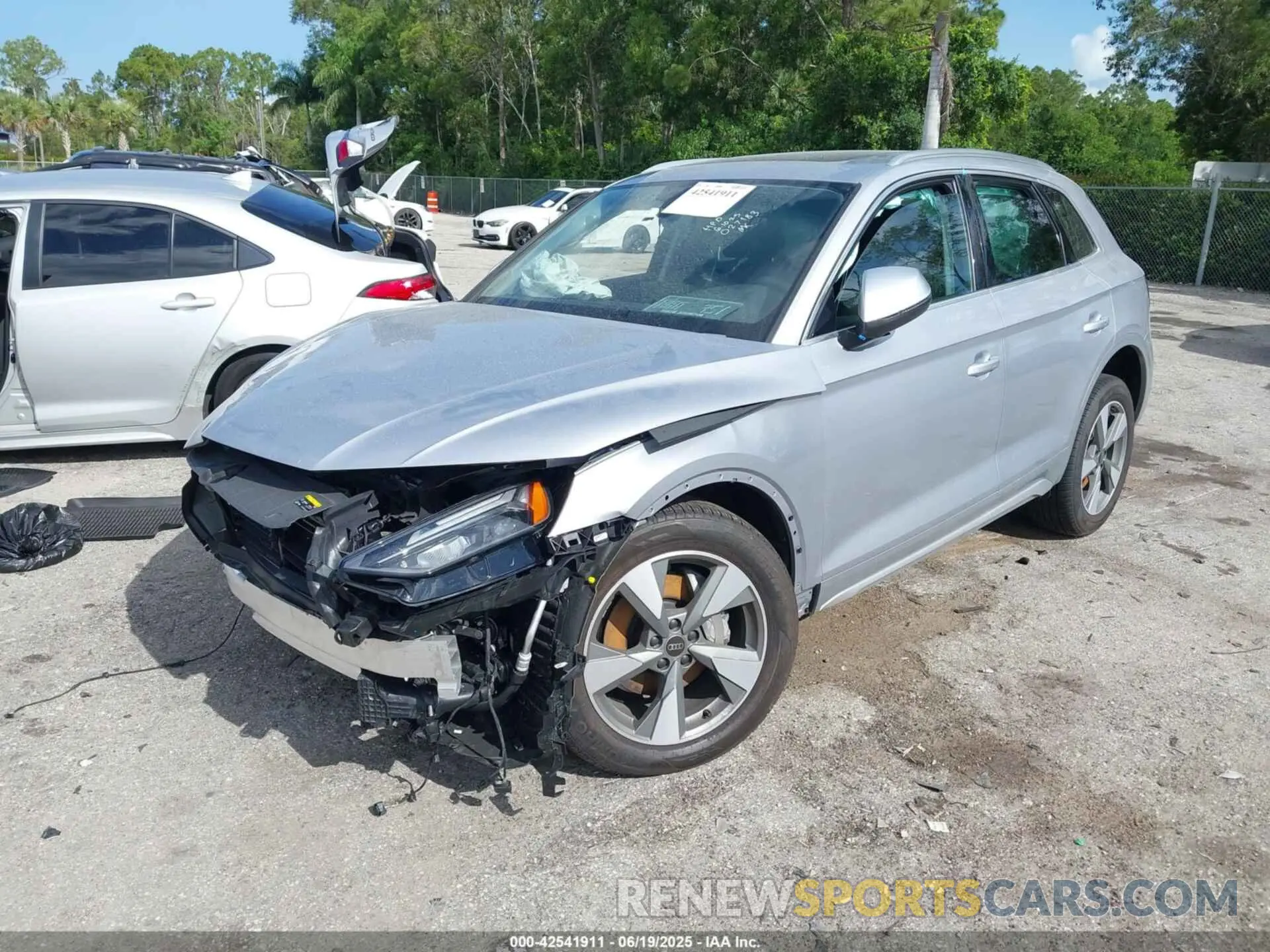 6 Photograph of a damaged car WA1BBAFY3S2027183 AUDI Q5 2025