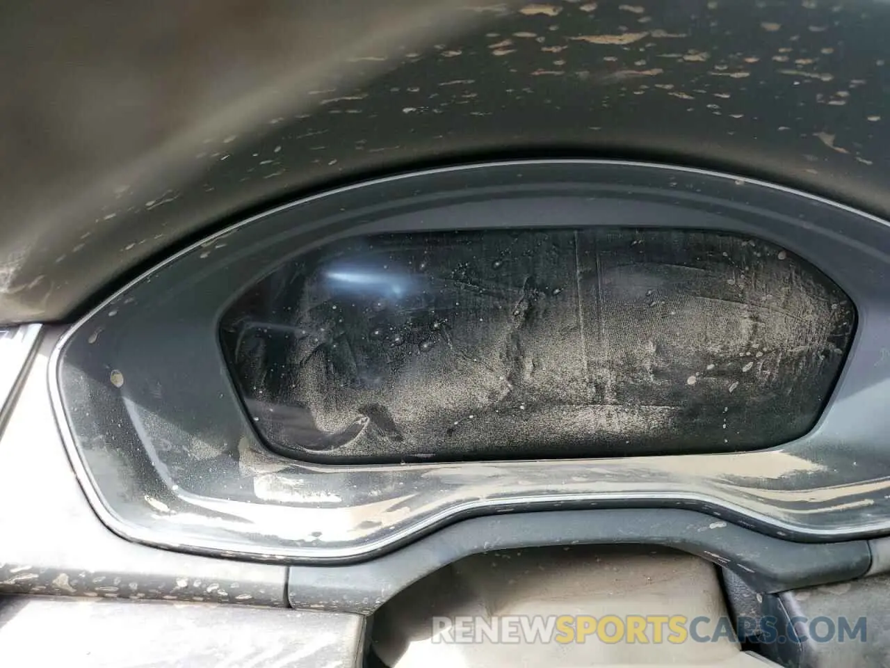 9 Photograph of a damaged car WA1E2AFY7S2038376 AUDI Q5 2025