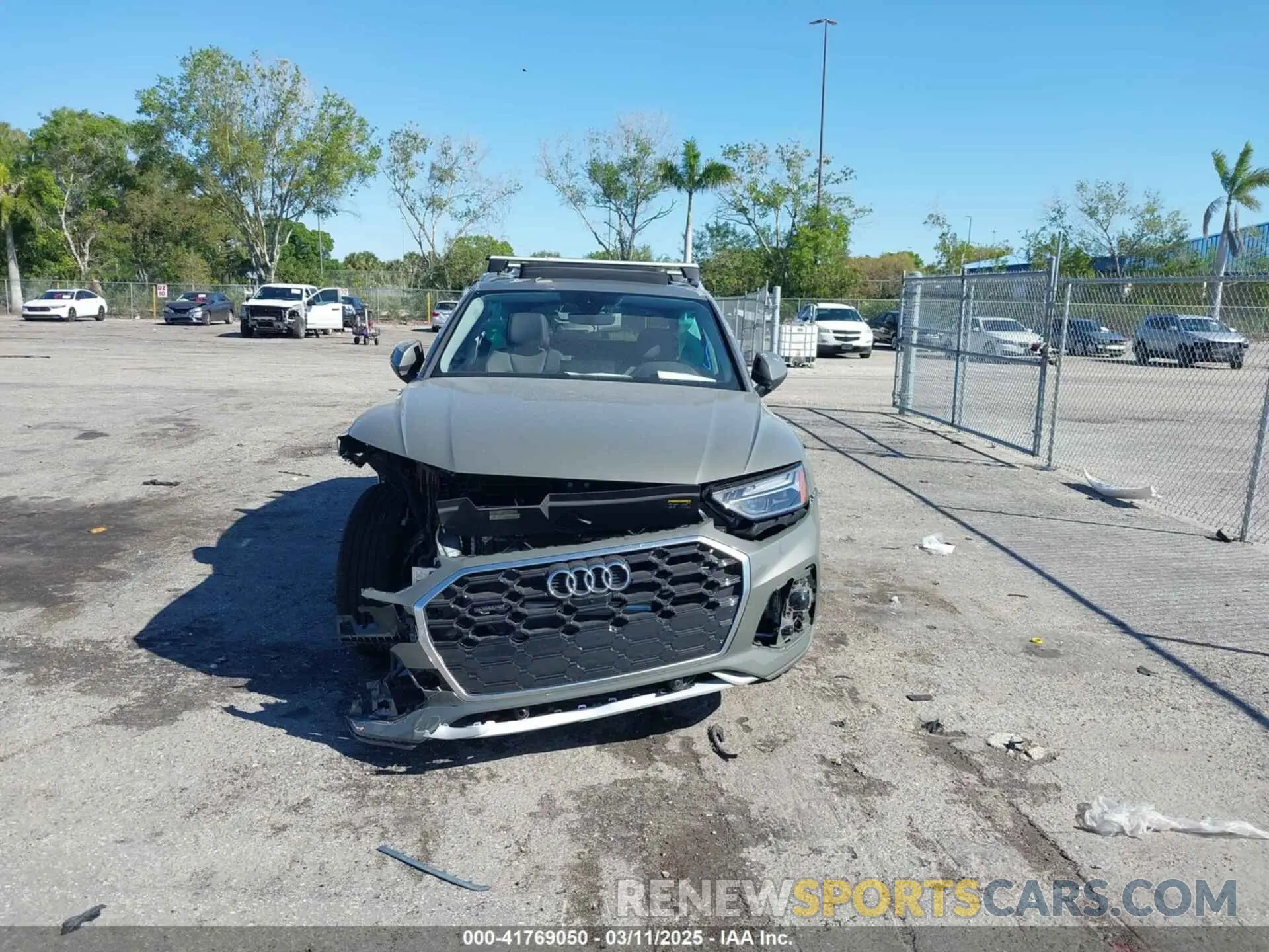 12 Фотография поврежденного автомобиля WA1E2AFYXS2011401 AUDI Q5 2025