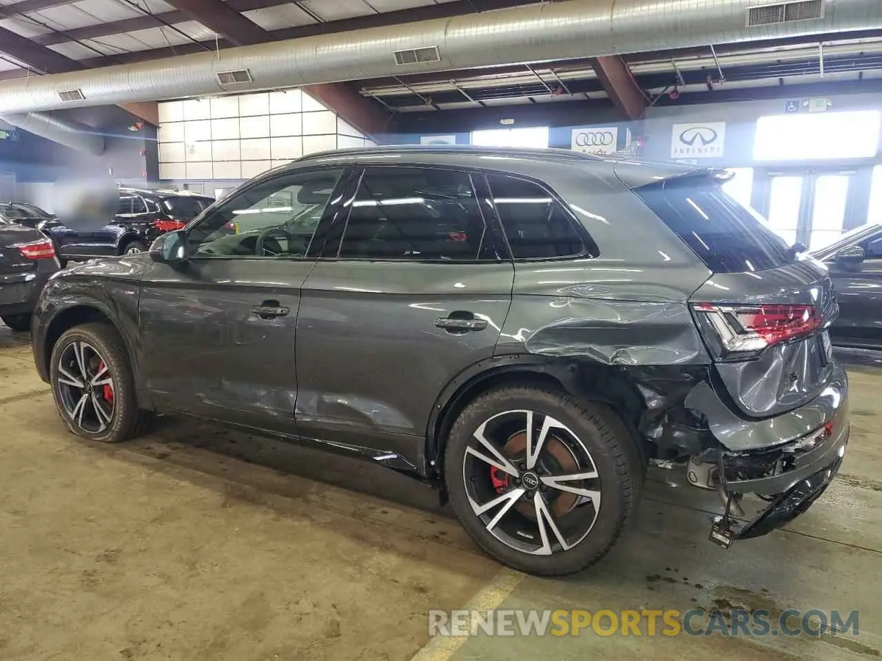 2 Фотография поврежденного автомобиля WA1EAAFY1S2013511 AUDI Q5 2025