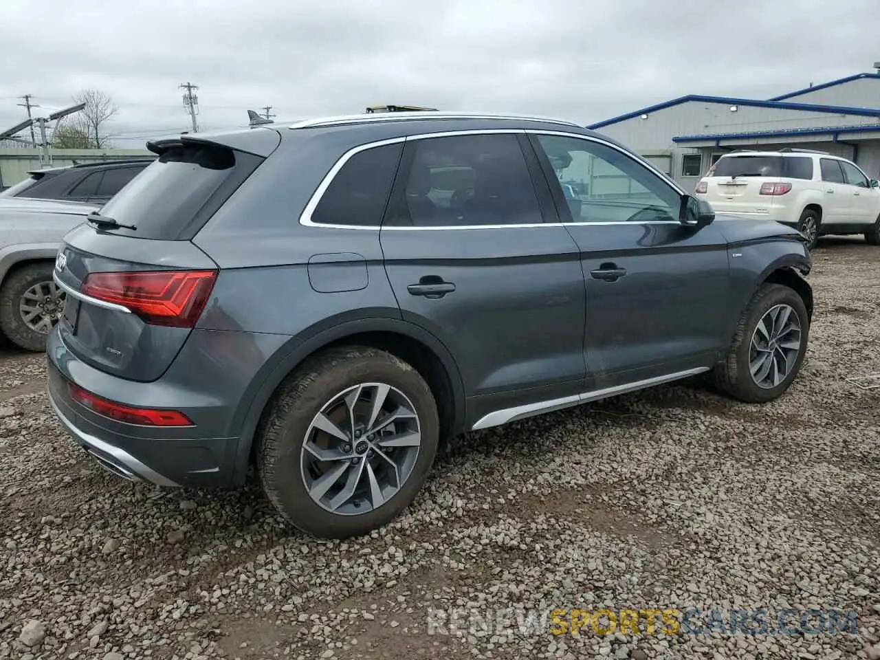 3 Фотография поврежденного автомобиля WA1EAAFY3S2035946 AUDI Q5 2025