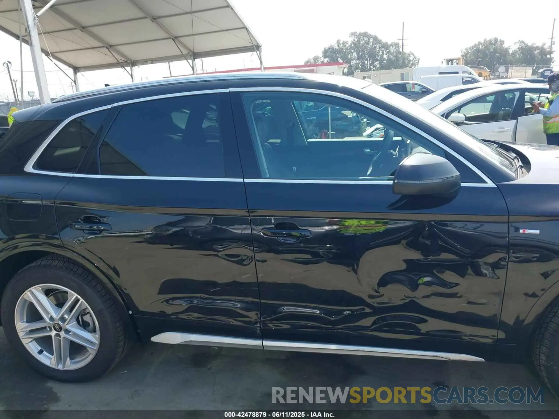 13 Фотография поврежденного автомобиля WA1G2AFY1S2060639 AUDI Q5 2025