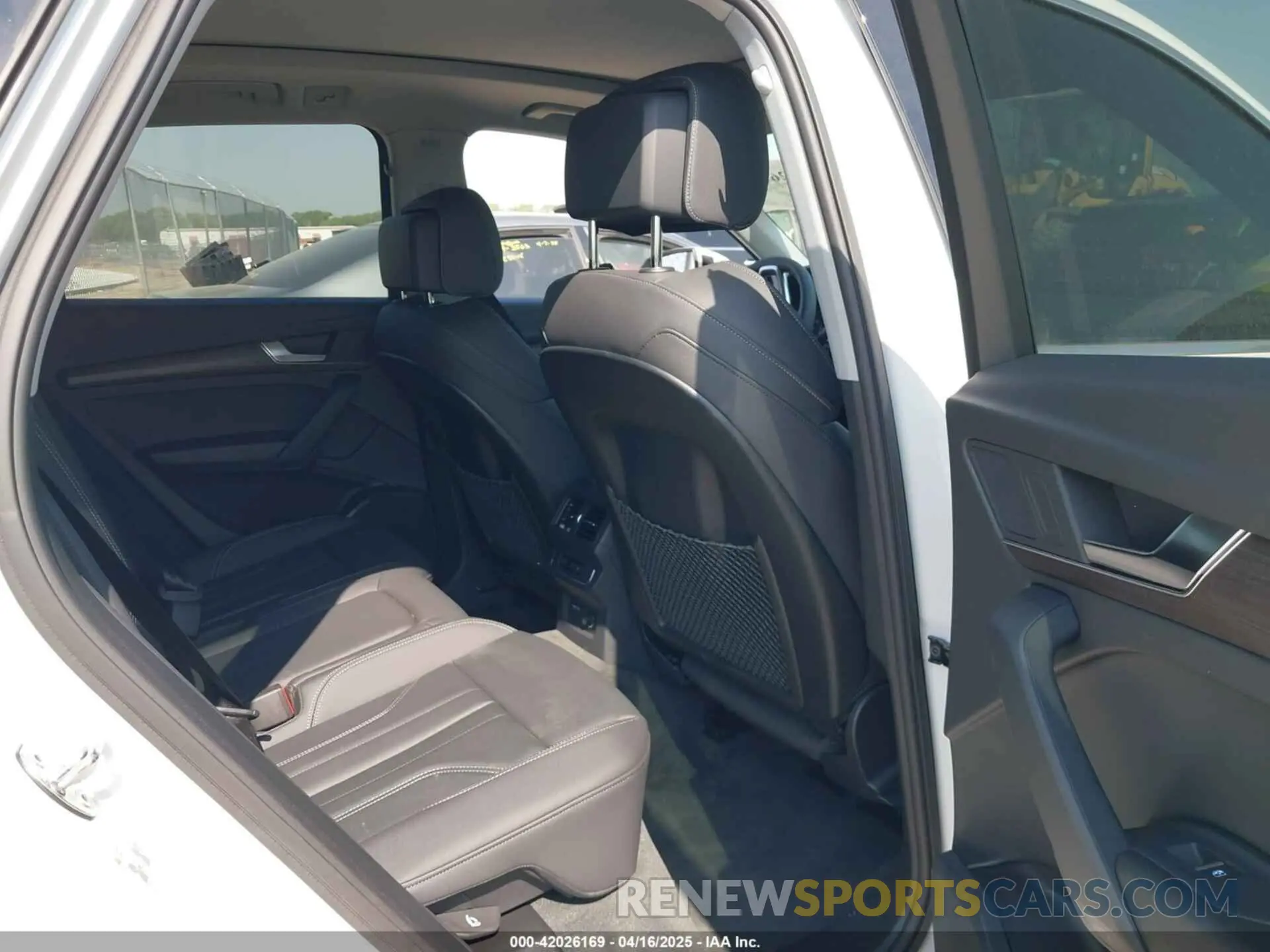 8 Фотография поврежденного автомобиля WA1GAAFY5S2029171 AUDI Q5 2025