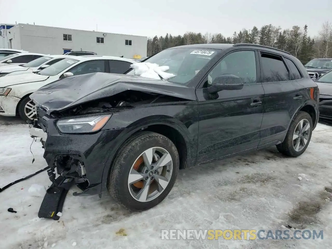 1 Фотография поврежденного автомобиля WA1AAAFY1R2134287 AUDI Q5 KOMFORT 2024