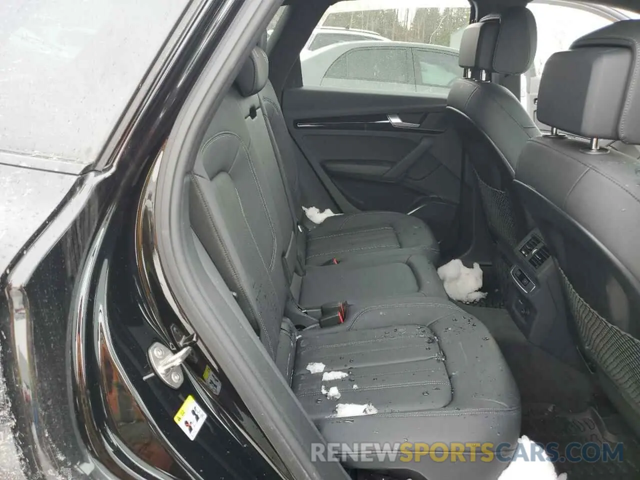 11 Фотография поврежденного автомобиля WA1AAAFY1R2134287 AUDI Q5 KOMFORT 2024