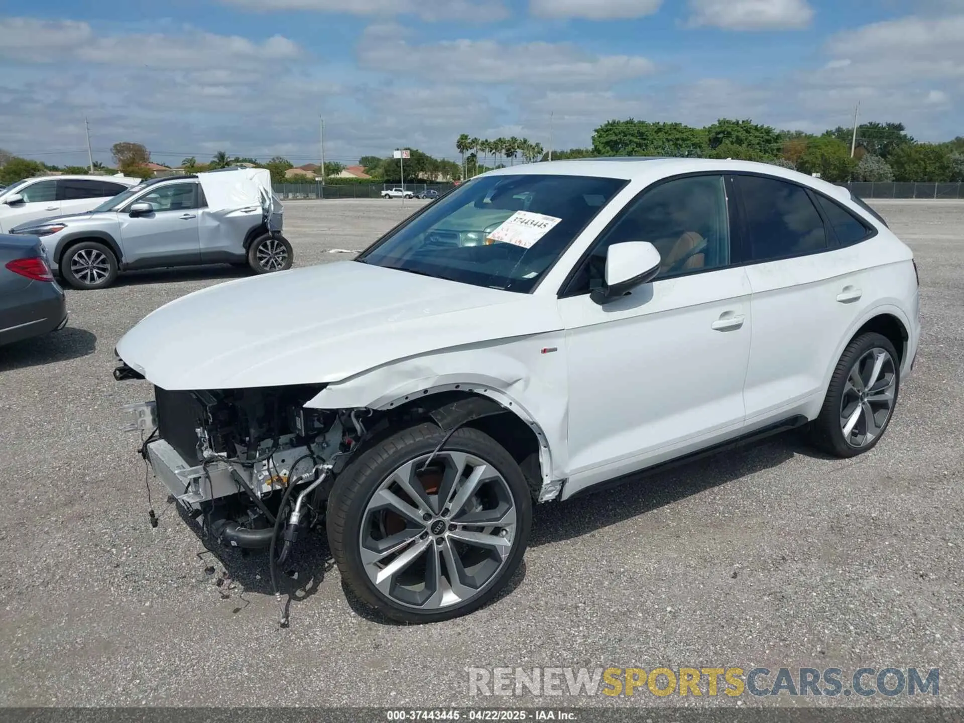 2 Photograph of a damaged car WA15AAFY7P2034449 AUDI Q5 SPORTBACK 2023