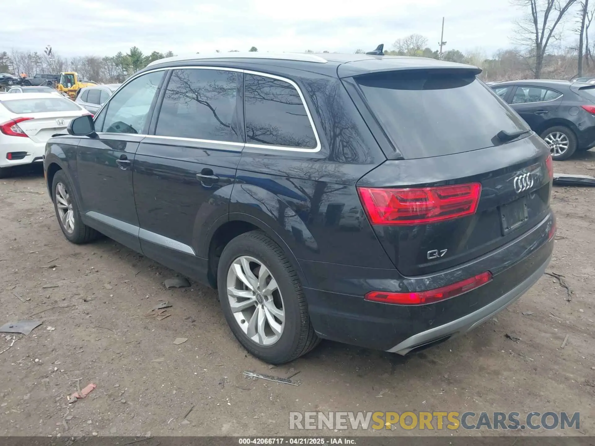 3 Фотография поврежденного автомобиля WA1AAAF74KD002299 AUDI Q7 2019
