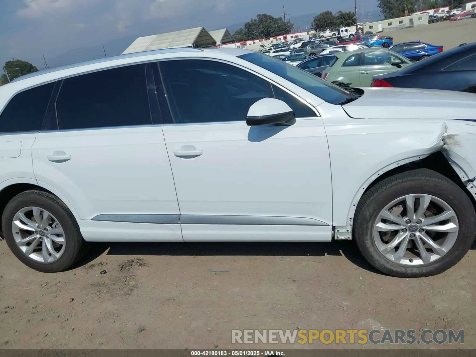14 Фотография поврежденного автомобиля WA1AAAF74KD004991 AUDI Q7 2019